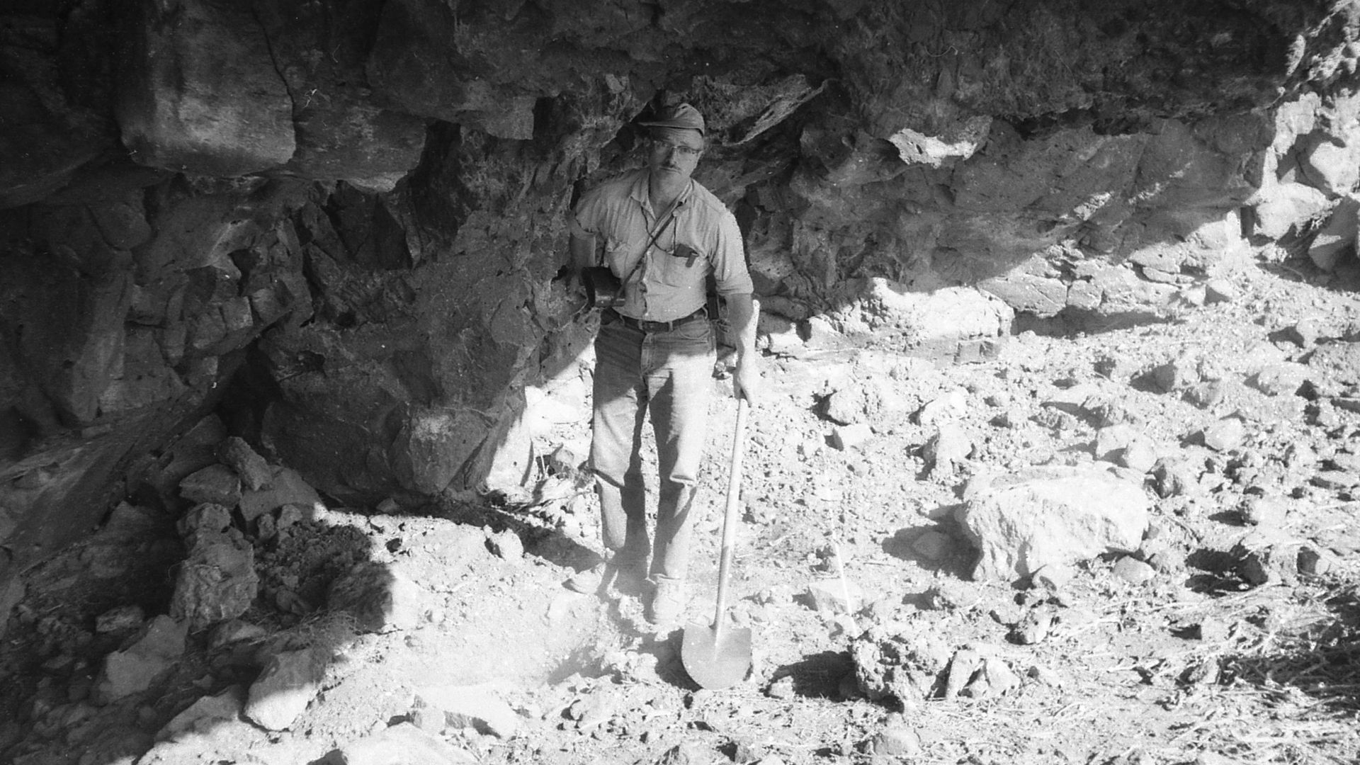 File:Professor Theodore