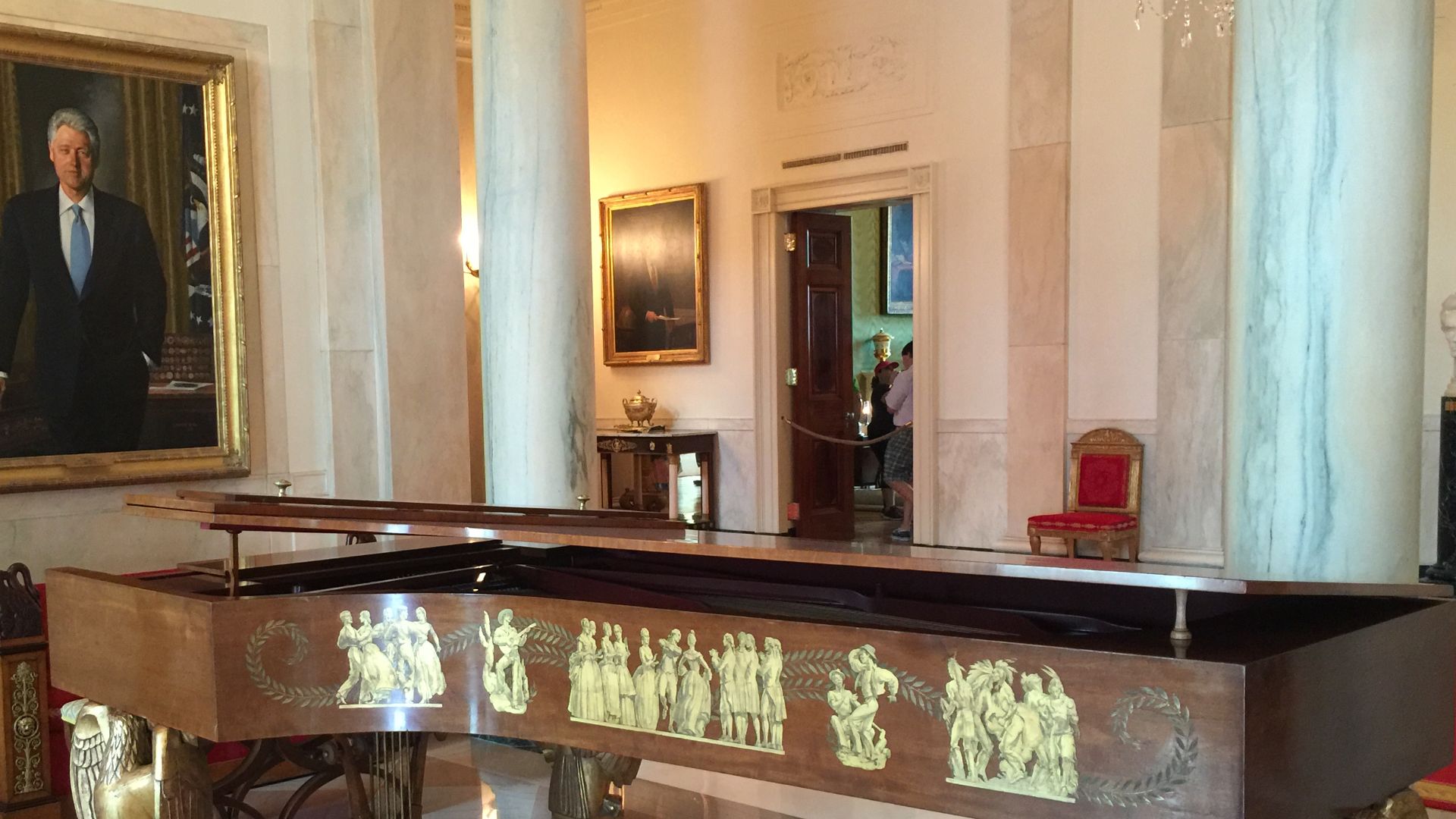 File:The White House - Inside the East Wing of the White House.jpg