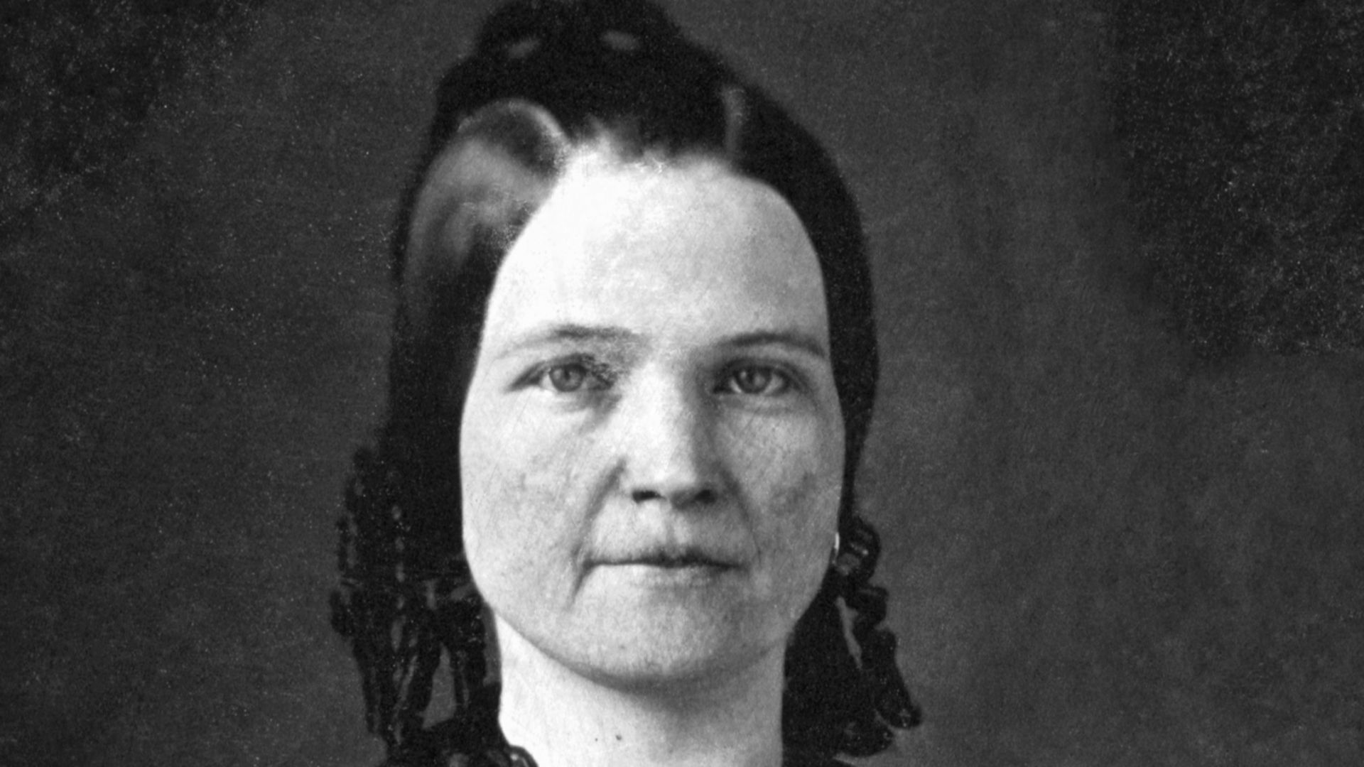 File:Mary Todd Lincoln 1846-1847 restored.png