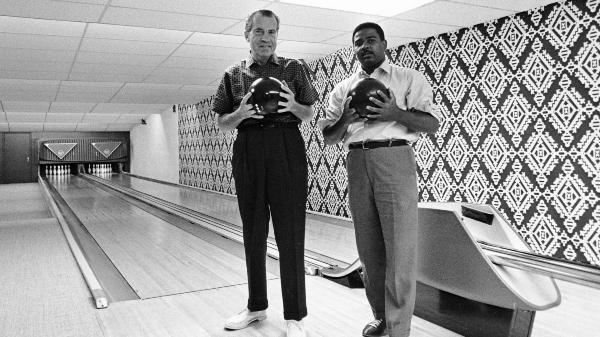 File:President Richard Nixon bowling with Frank Blair in the White House bowling alley.jpg