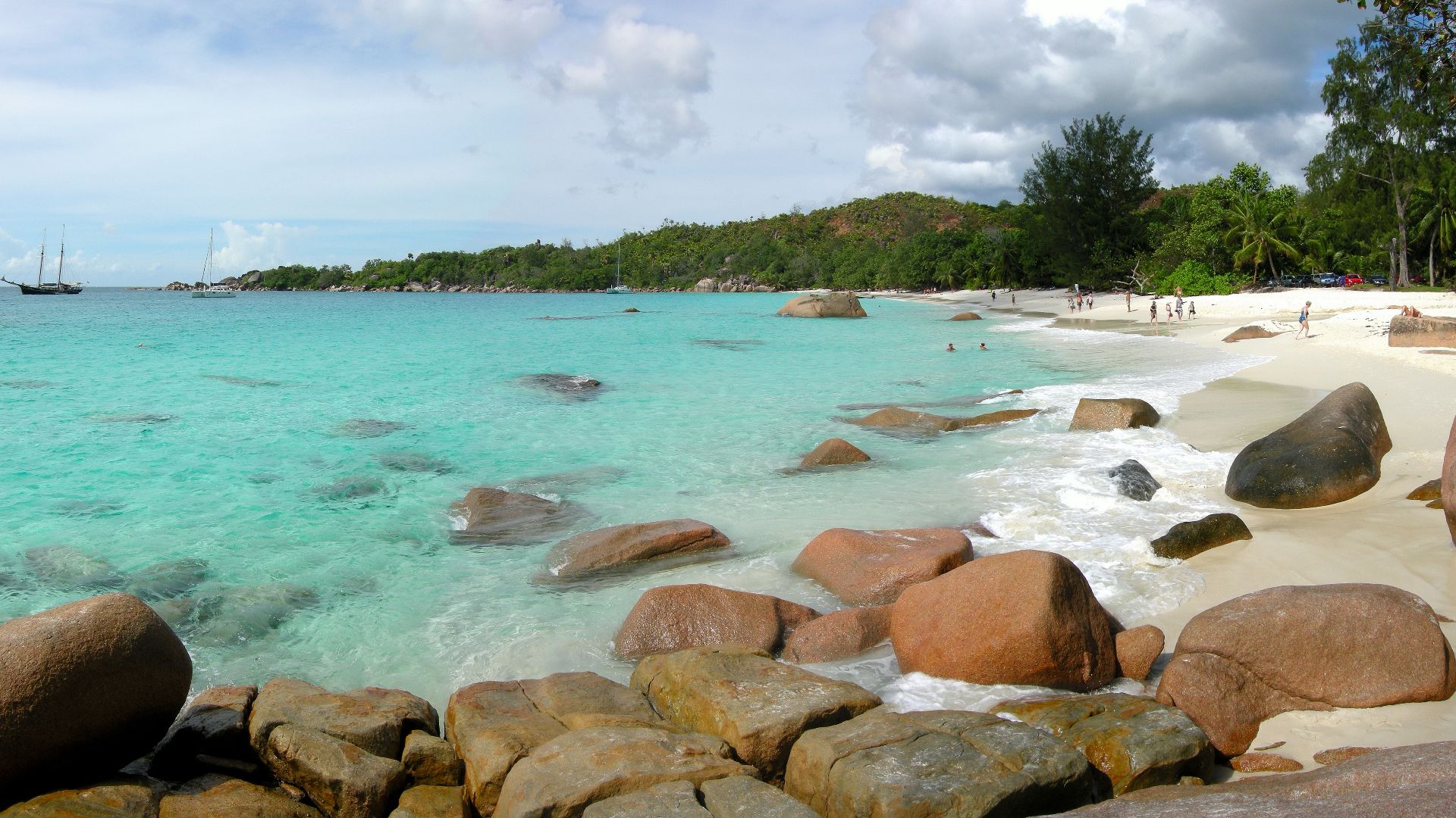 File:Anse Lazio-Praslin-Seychellen.jpg