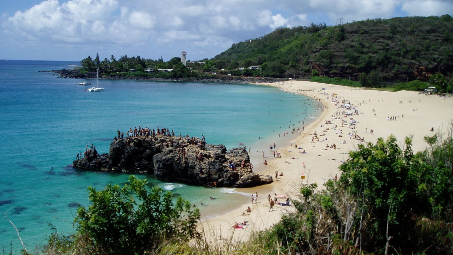 File:WaimeaBay.jpg