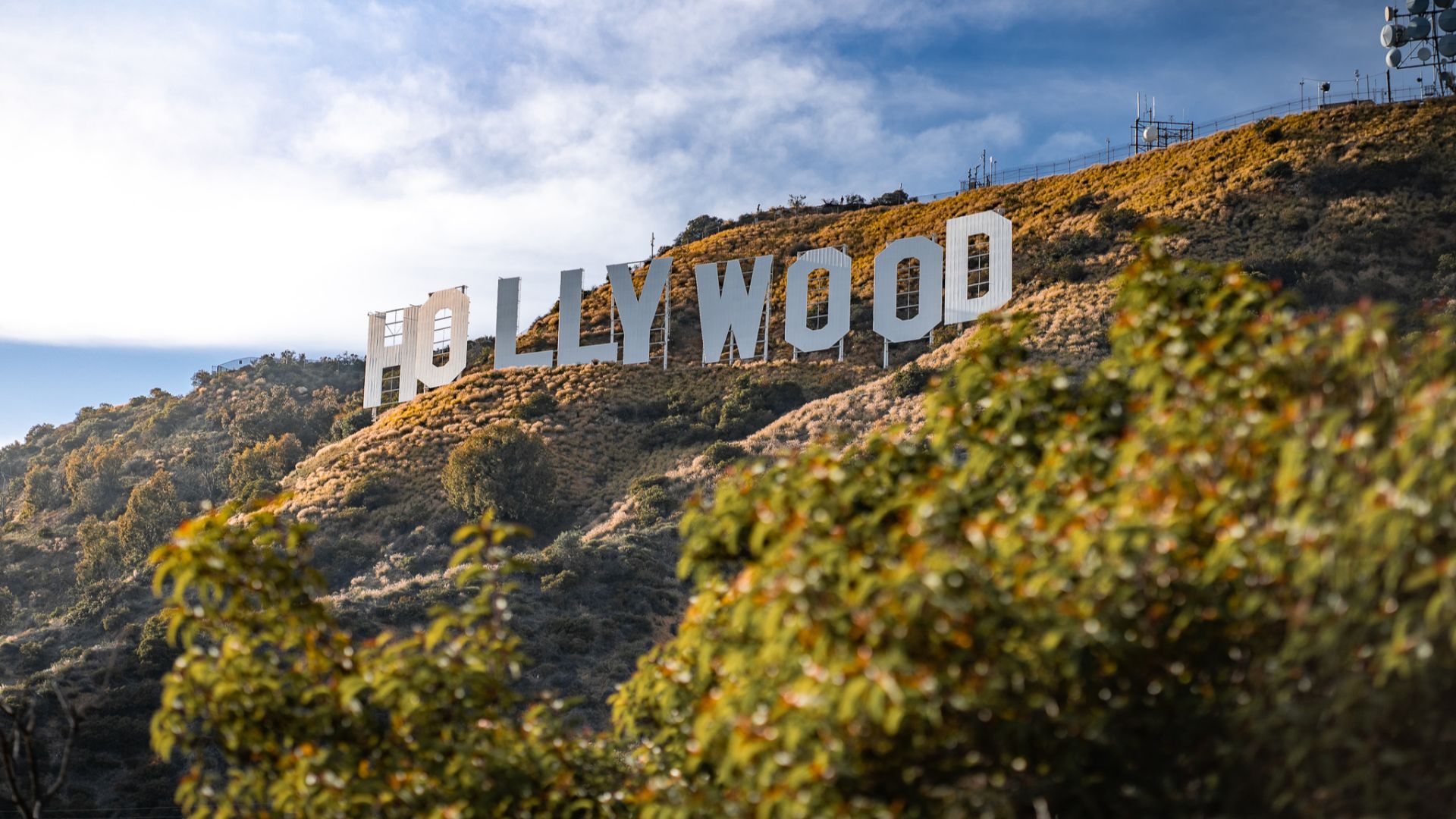 File:Hollywood sign in Los Angeles.jpg