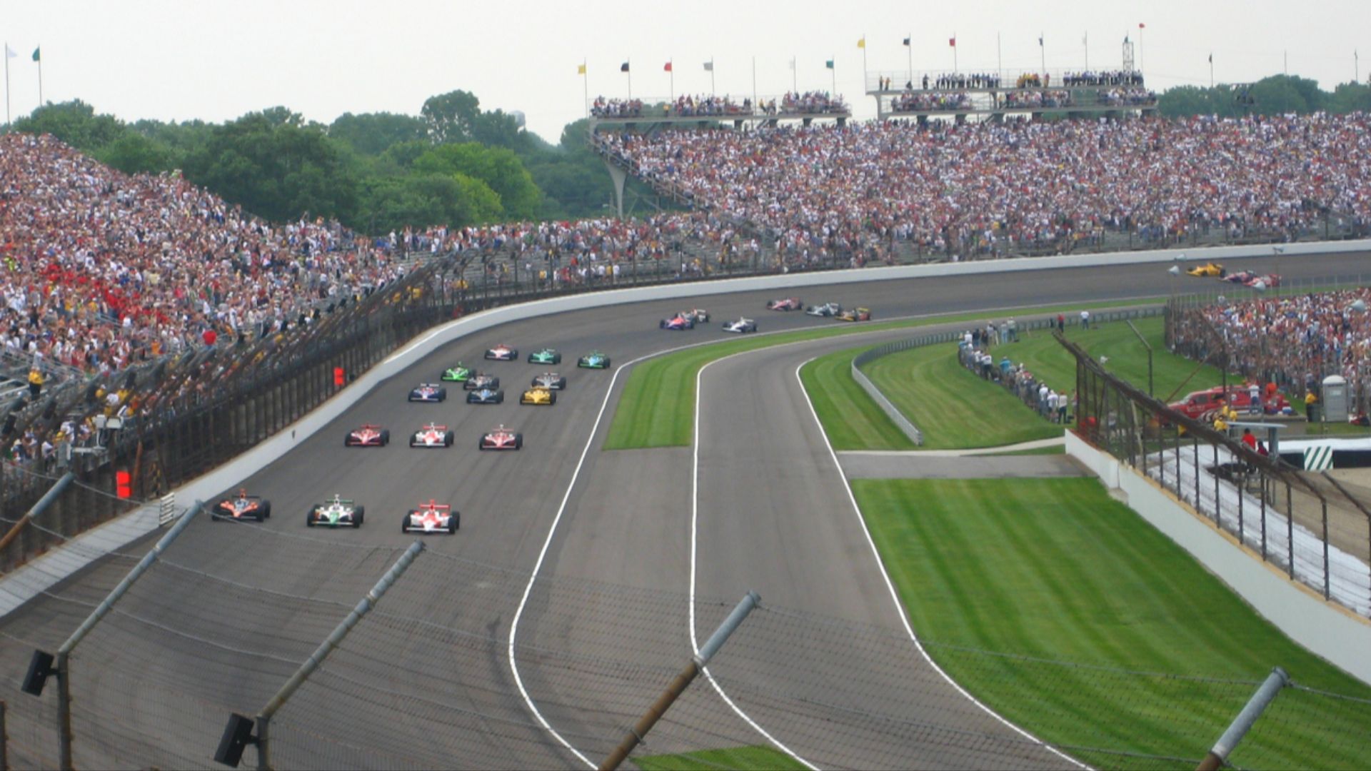 File:2007 Indianapolis 500 - Starting field formation before start.jpg