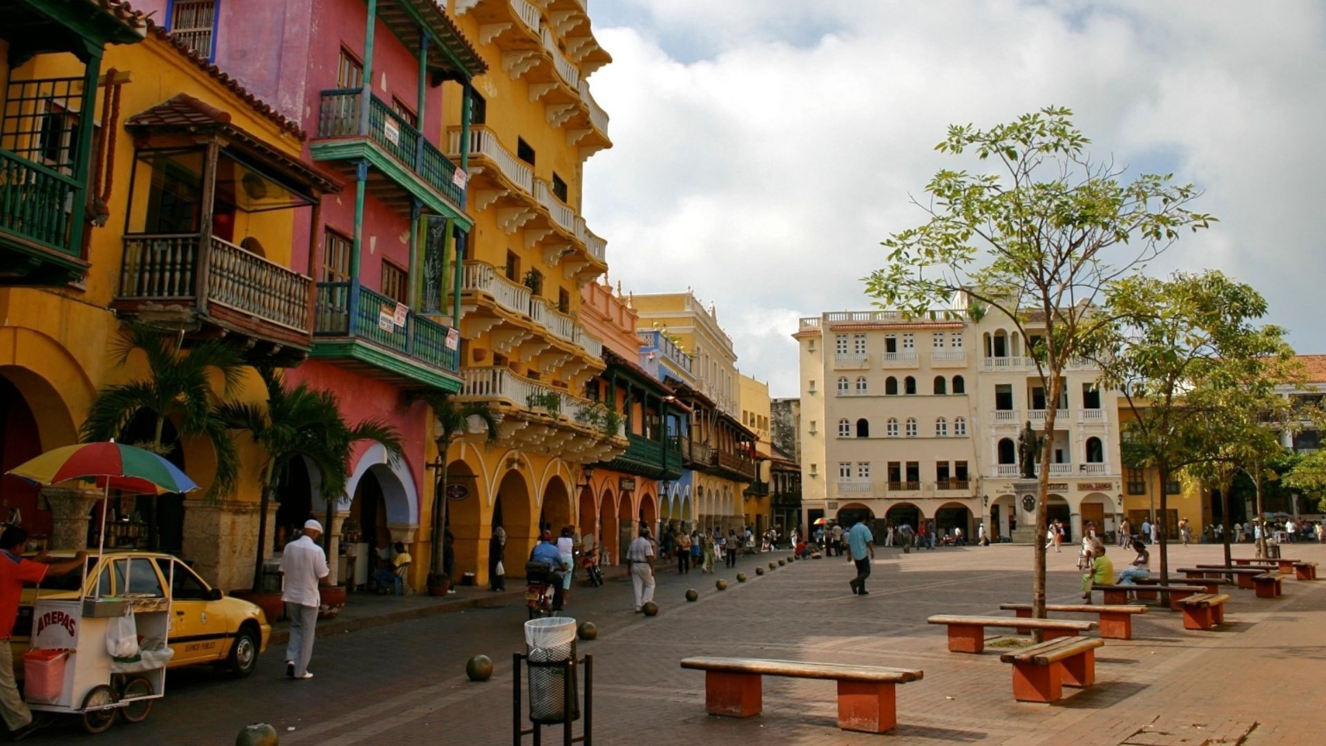 File:Plaza@Cartagena.jpg