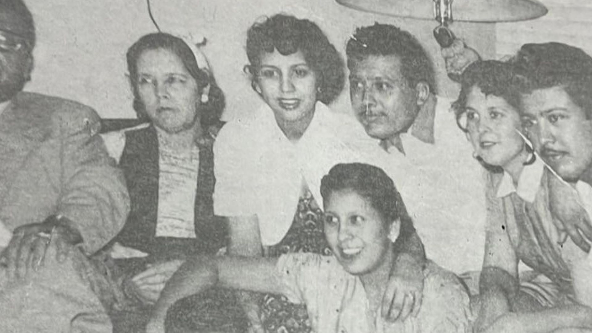 File:About 1948-Descendants of Salvador Rosales(1711) the mulatto(moor) from the land NewSpain.jpg