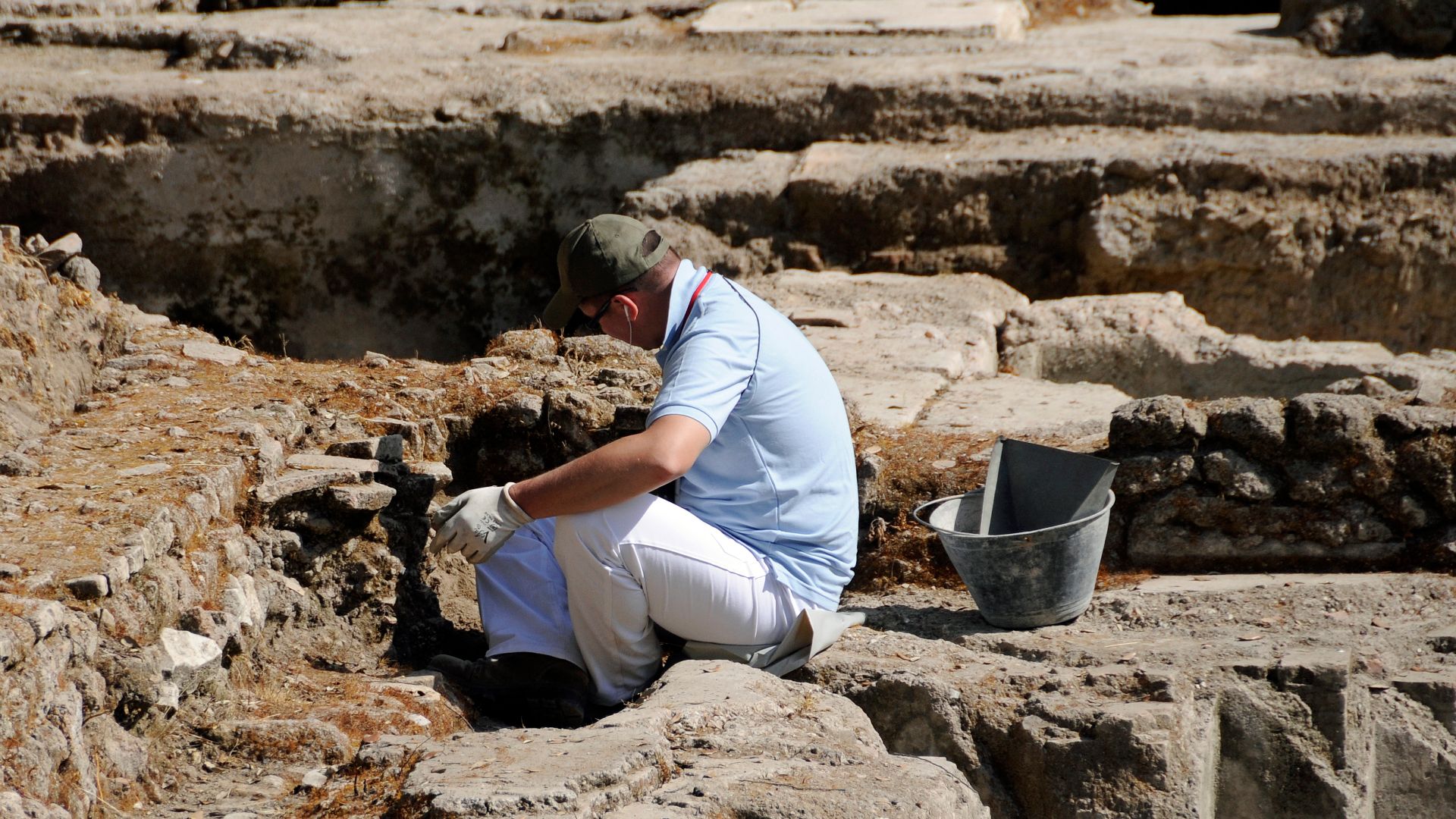 File:Archaeologist at Work (5734913492).jpg