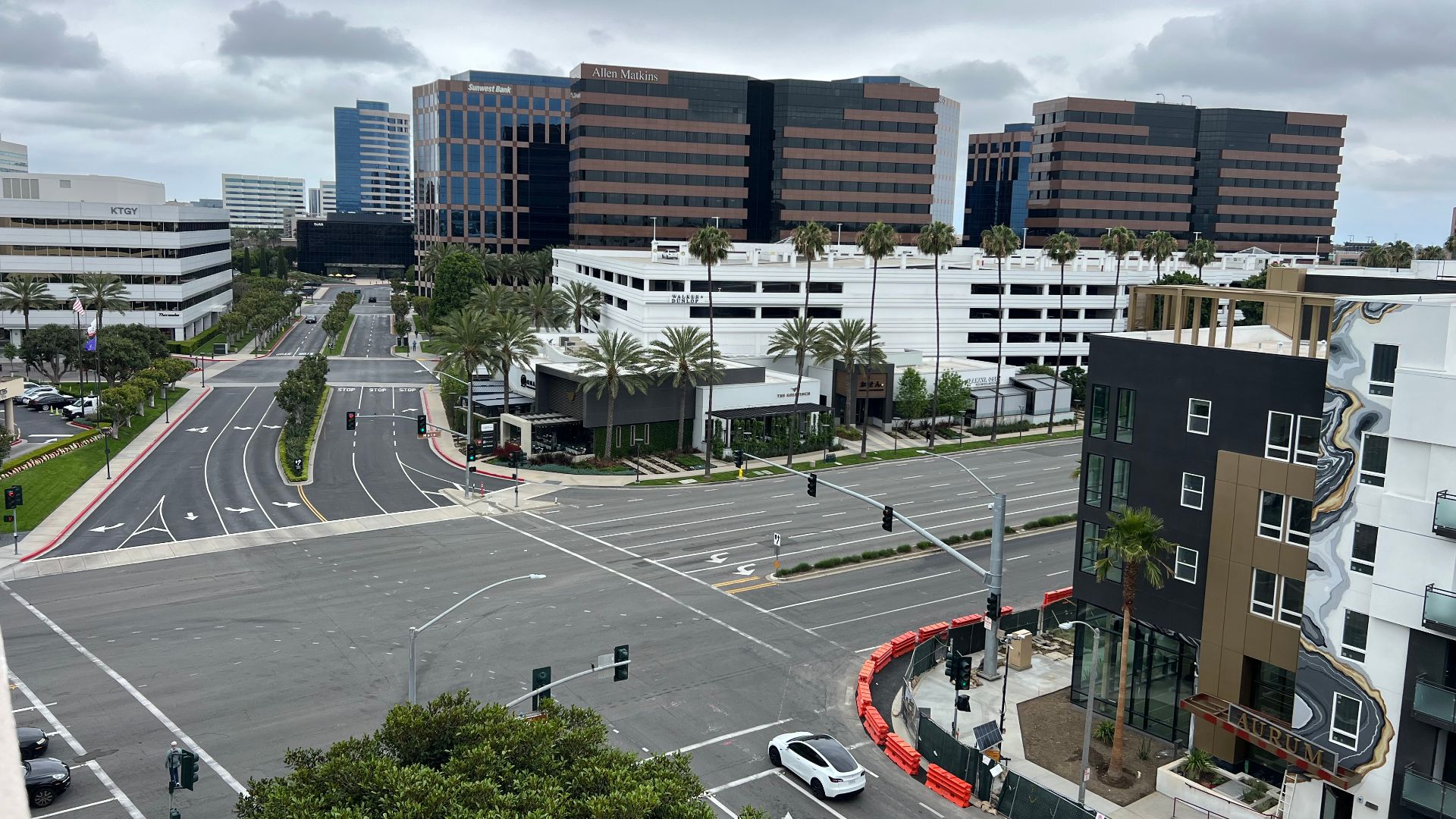 File:Irvine Business Complex.jpg