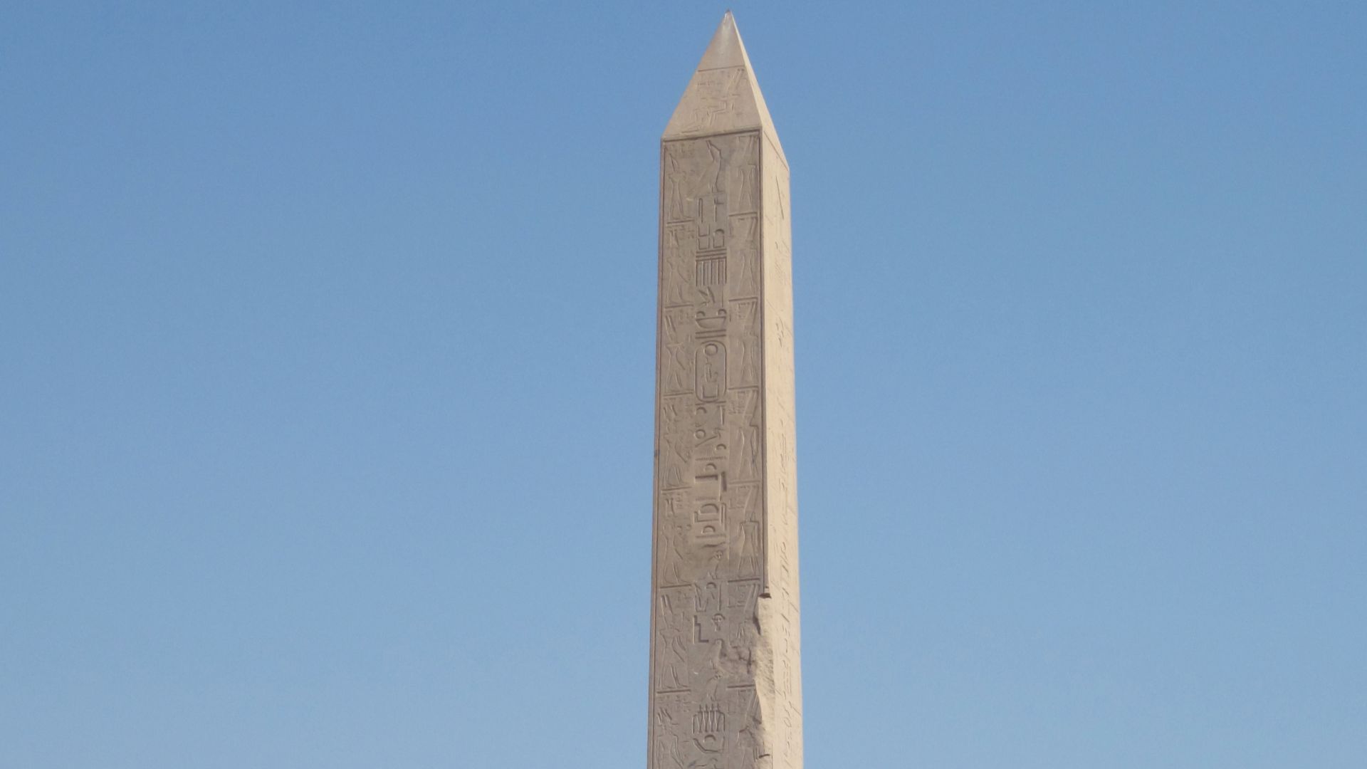 File:Karnak Tempel Obelisk Hatschepsut 02.JPG