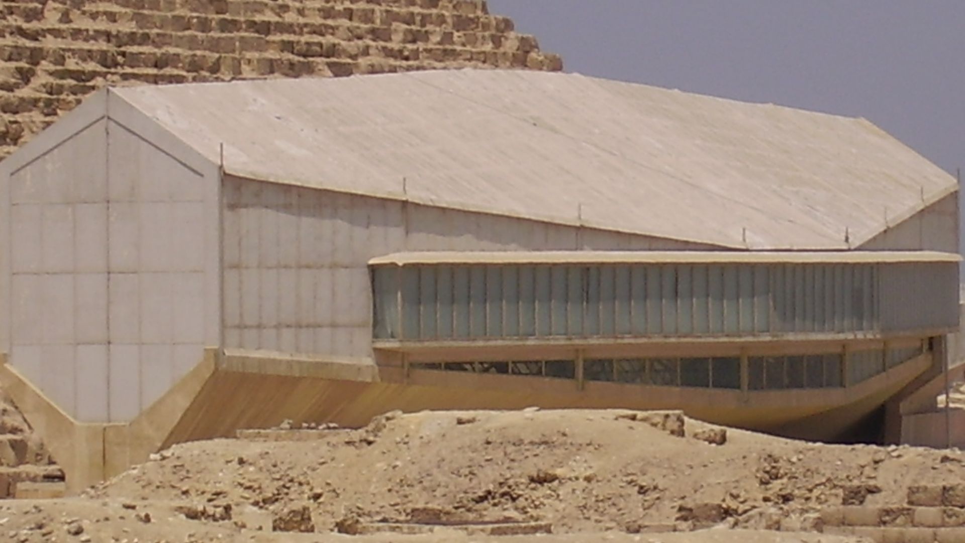 File:Cairo - Pharaons funeral ships museum outdoors.JPG