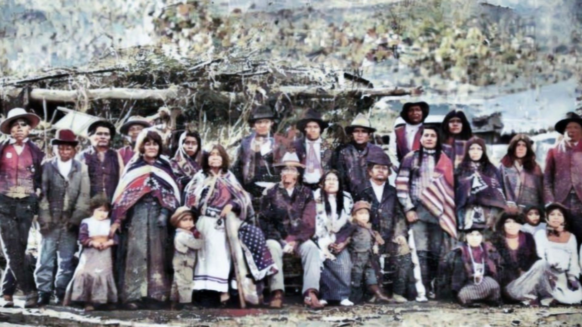 File:Southern Paiute Native Americans in Koosharem, Utah, 1905.jpg
