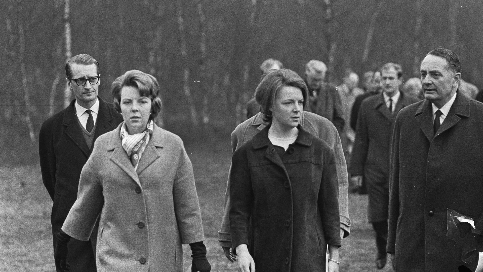 File:Vergadering van Raad van Advies van Stichting Zilveren Jeugdcentra , de Prinsess, Bestanddeelnr 916-2319.jpg