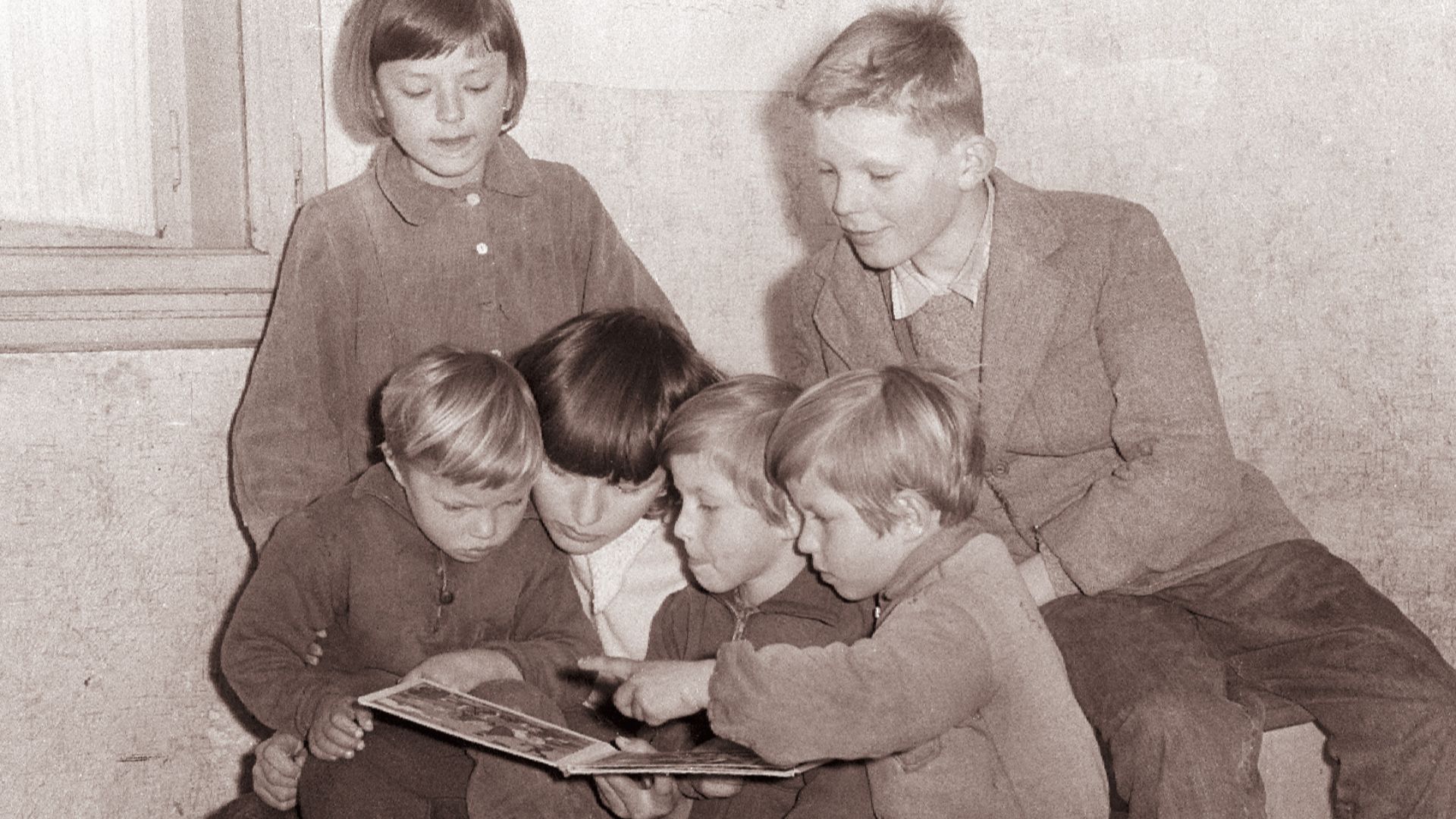 File:Trojčice iz Oplotnice 1961 (2).jpg