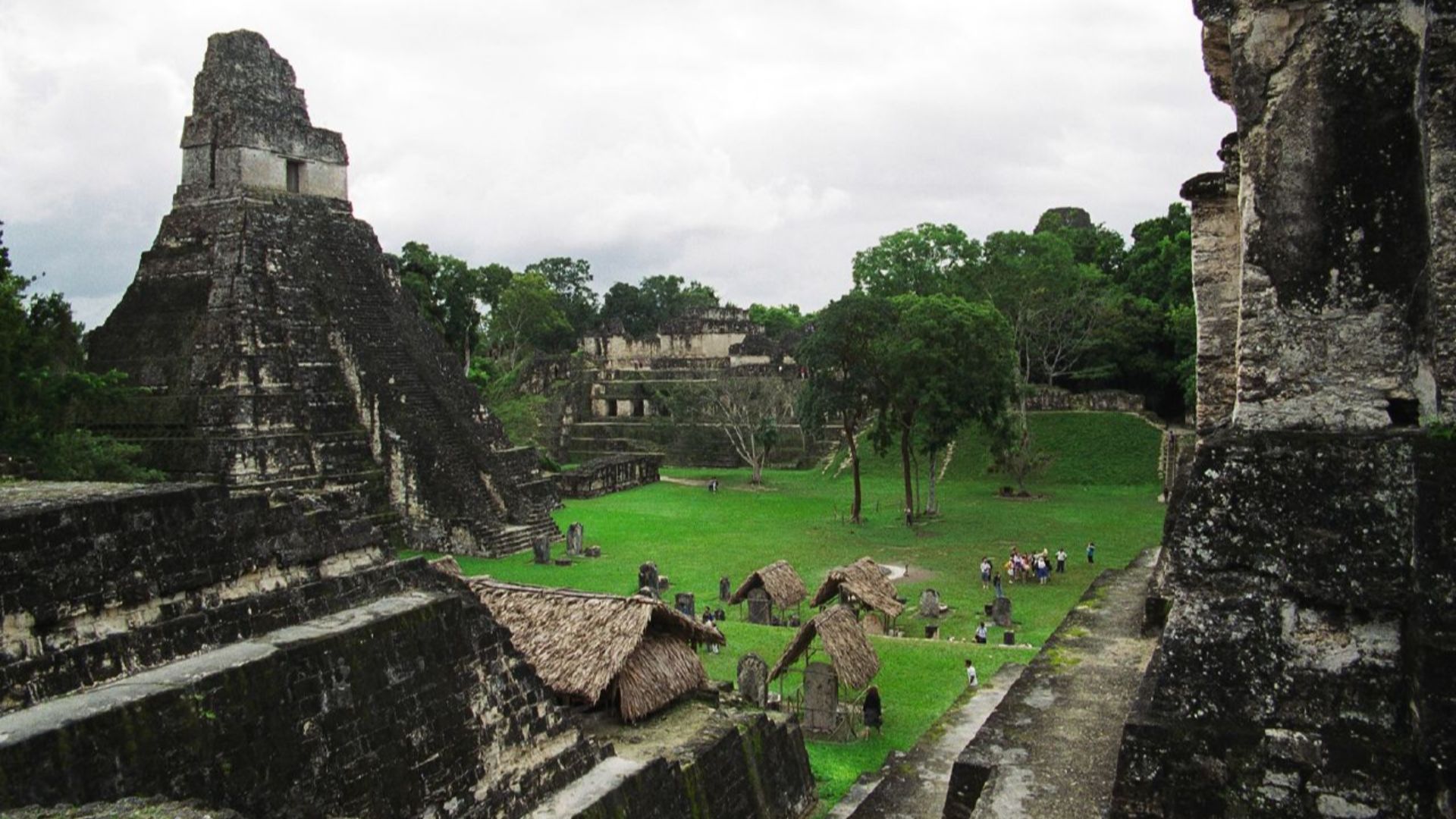 File:Tikal temple jaguar.jpg