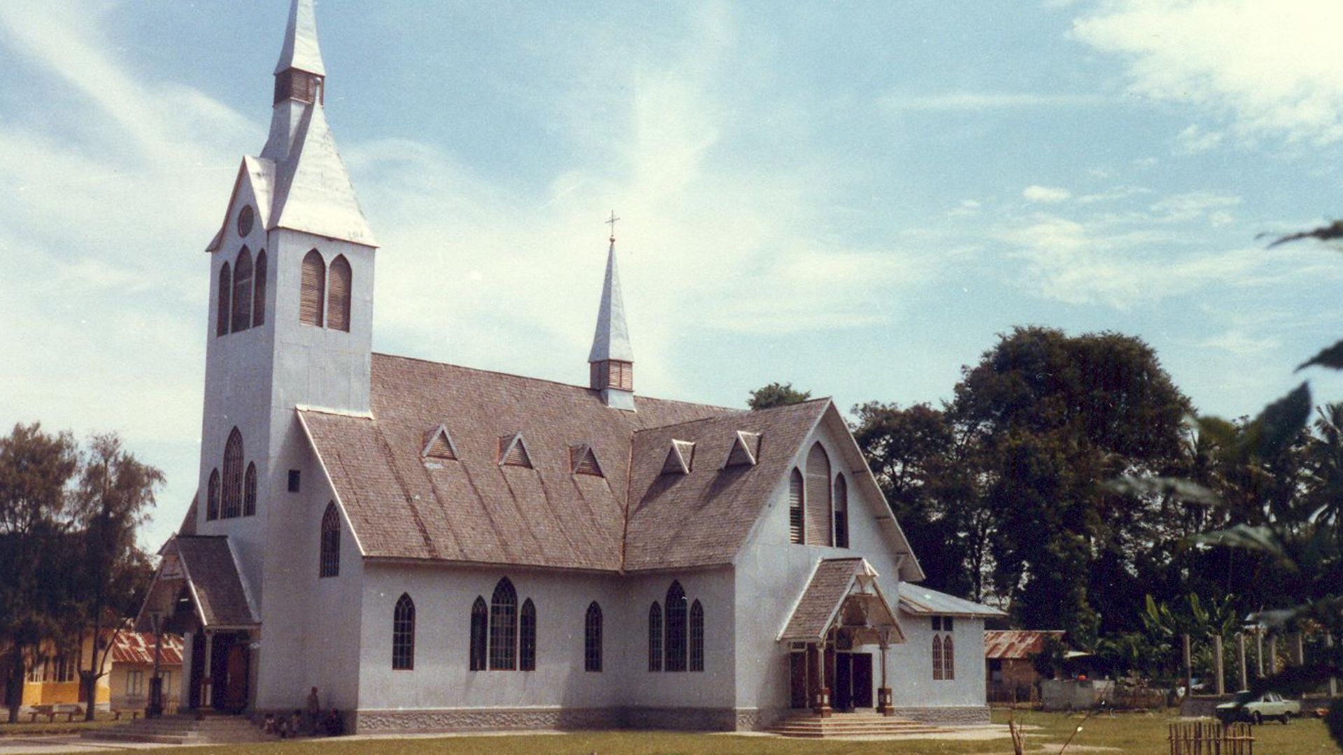 File:Balige church.JPG