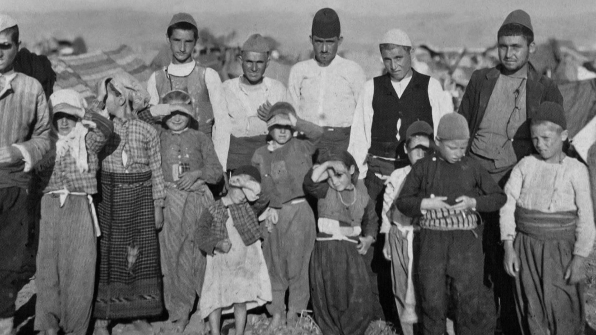 File:Turkish refugees from Edirne.jpg