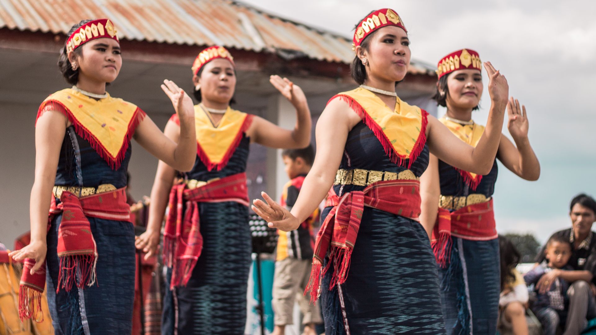 File:Tor-Tor Dance.jpg