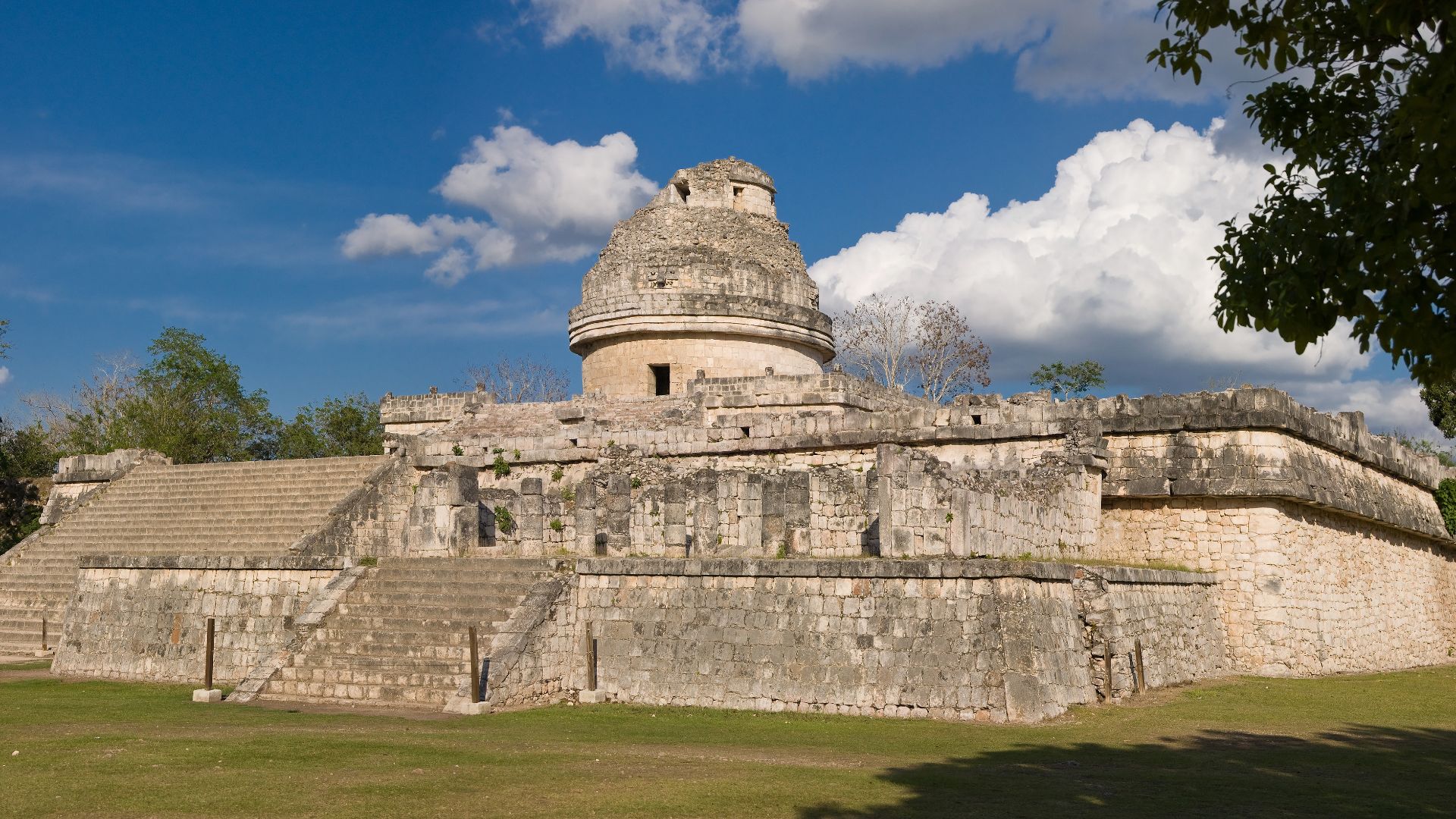 File:Chichen Itza Observatory 2 1.jpg