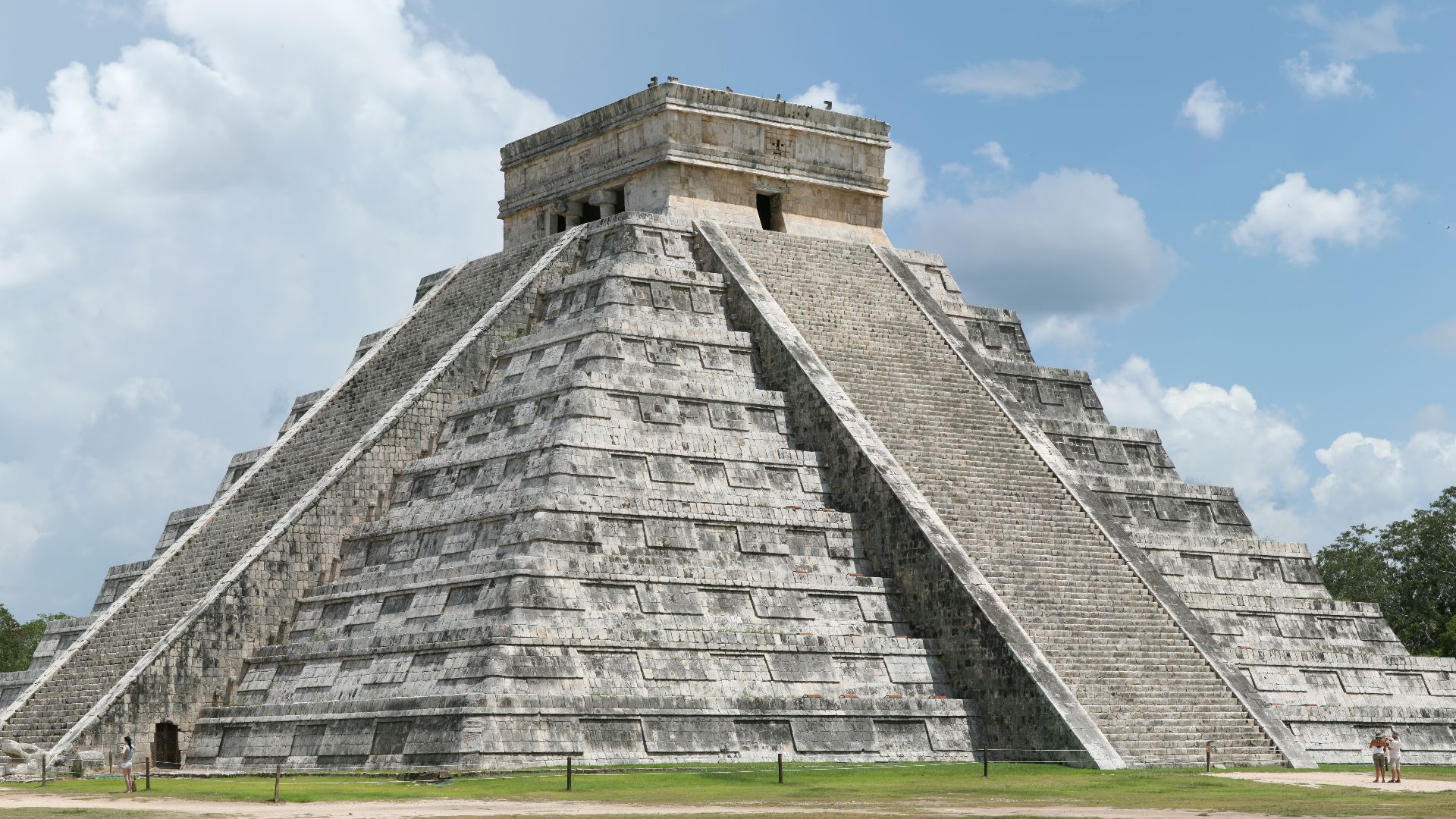 File:Chichen Itza 3.jpg