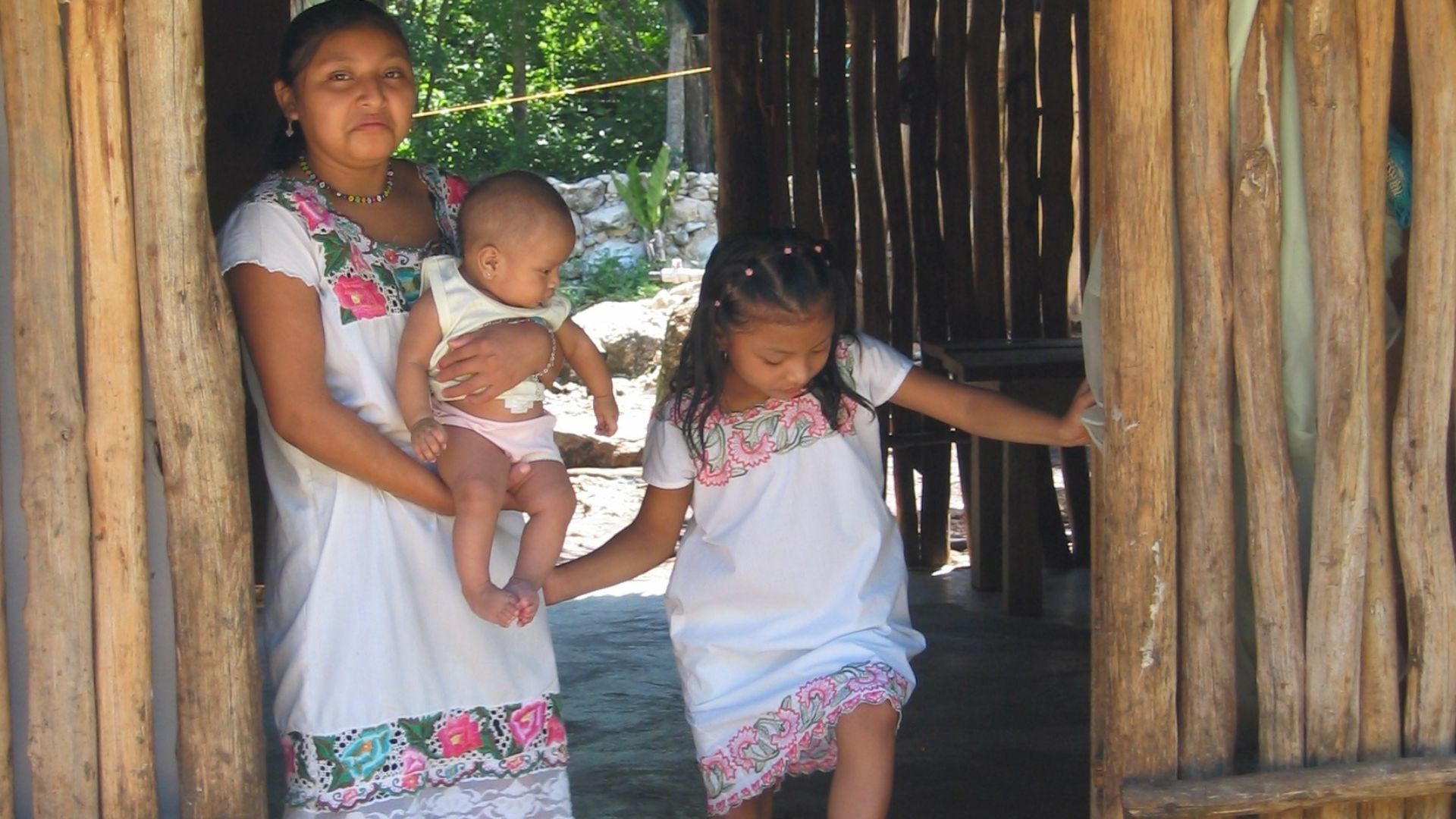 File:Tunkan Maia Yucatan.jpg