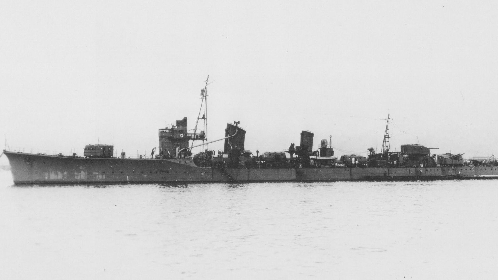File:Japanese destroyer Tanikaze at anchor in April 1941.jpg