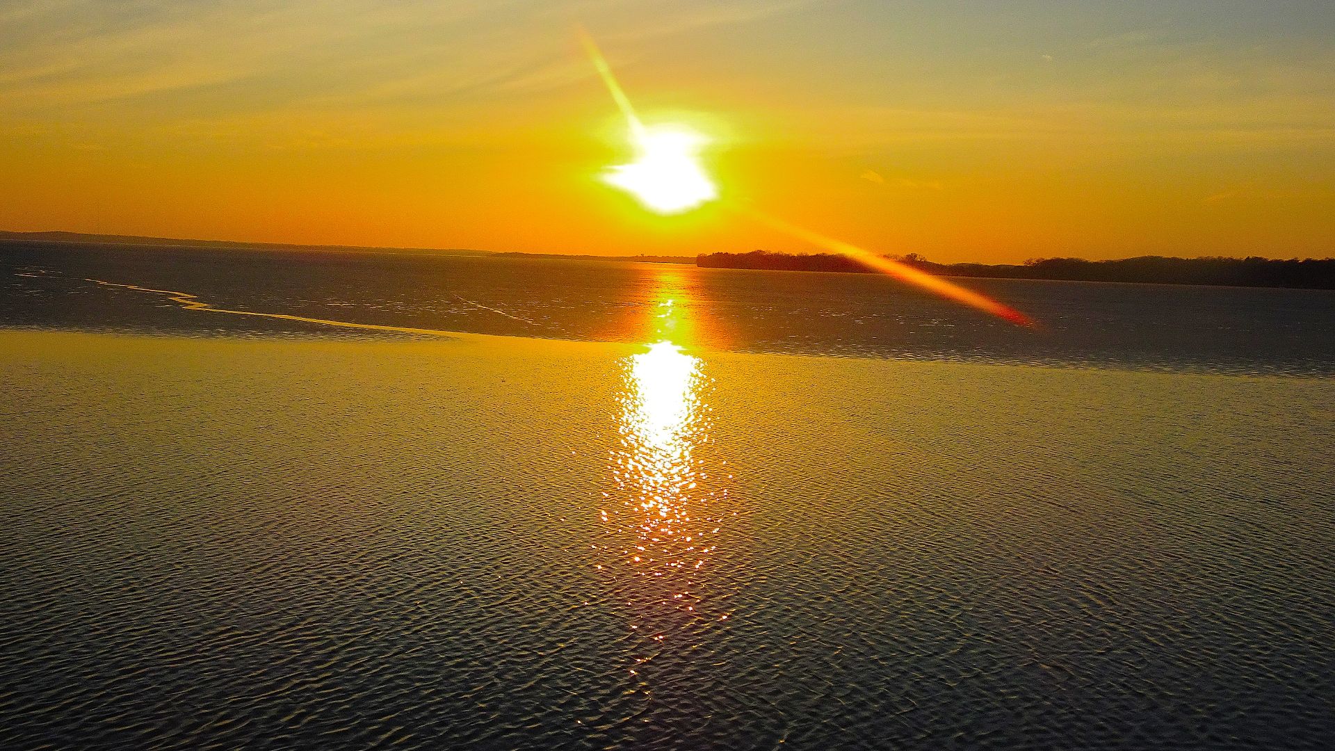 File:Lake Mendota Sunset - panoramio (1).jpg