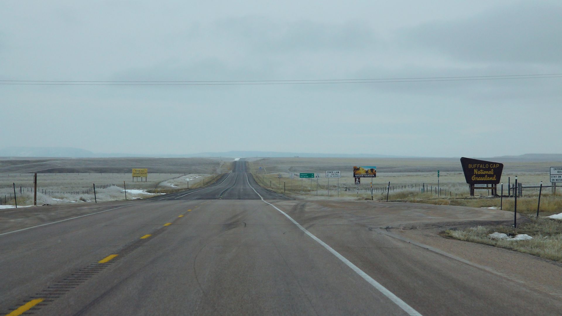 File:US18 East - South Dakota Line - Buffalo Gap National Grassland.jpg