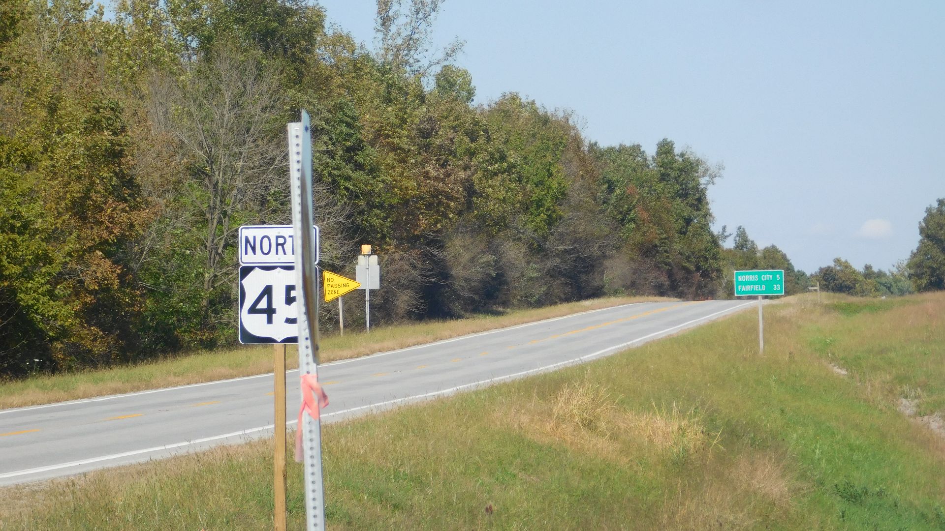 File:US 45 in Gallatin County.jpg