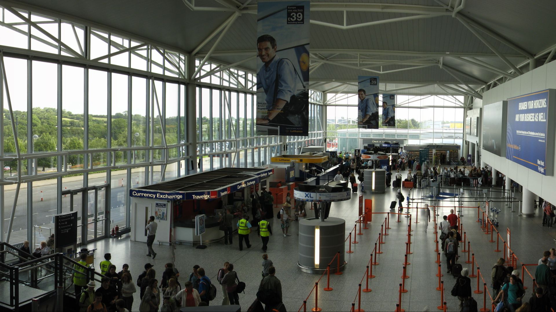 File:Bristol International Airport, terminal building departure area.jpg