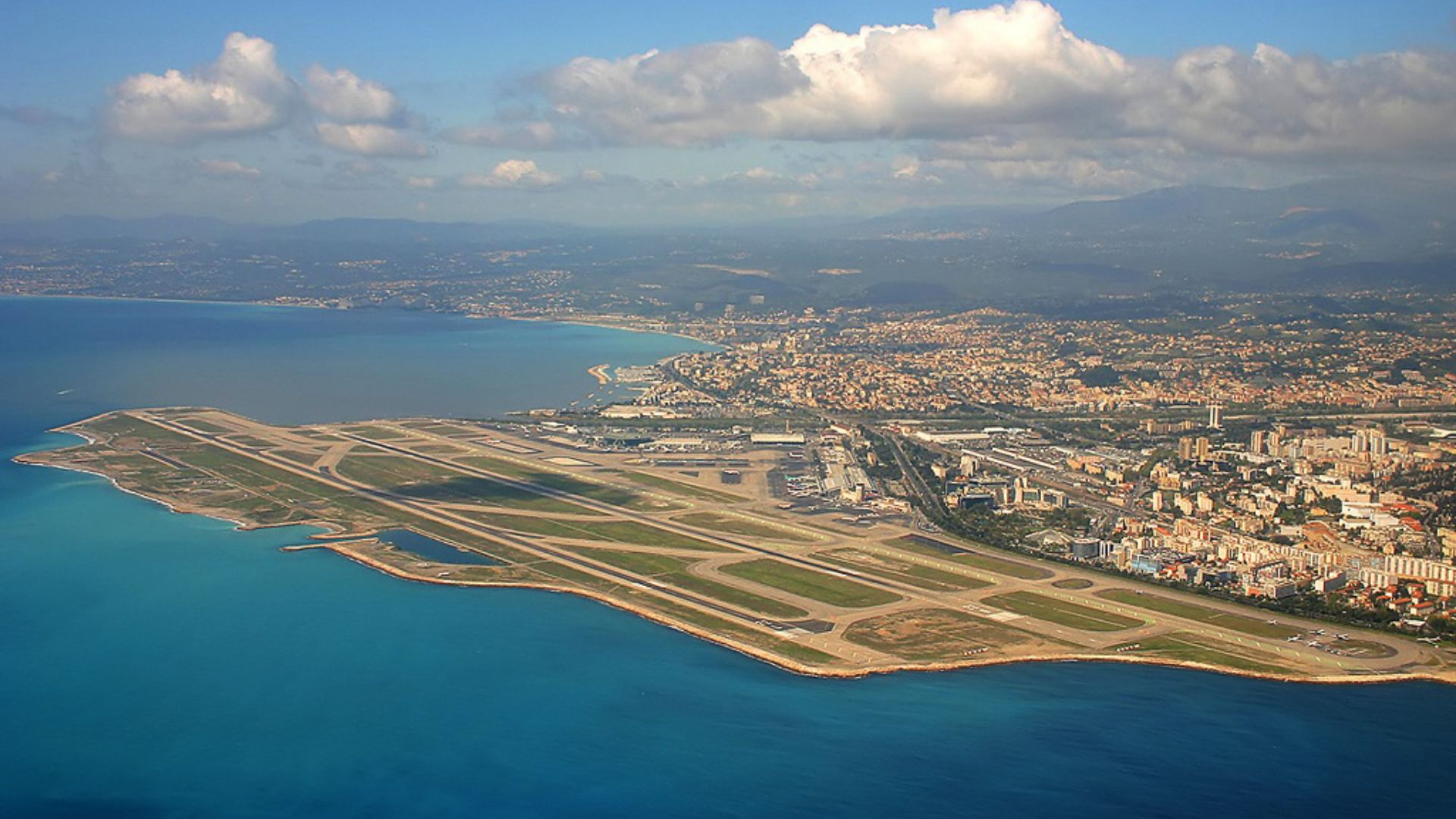 File:Nice airport.jpg