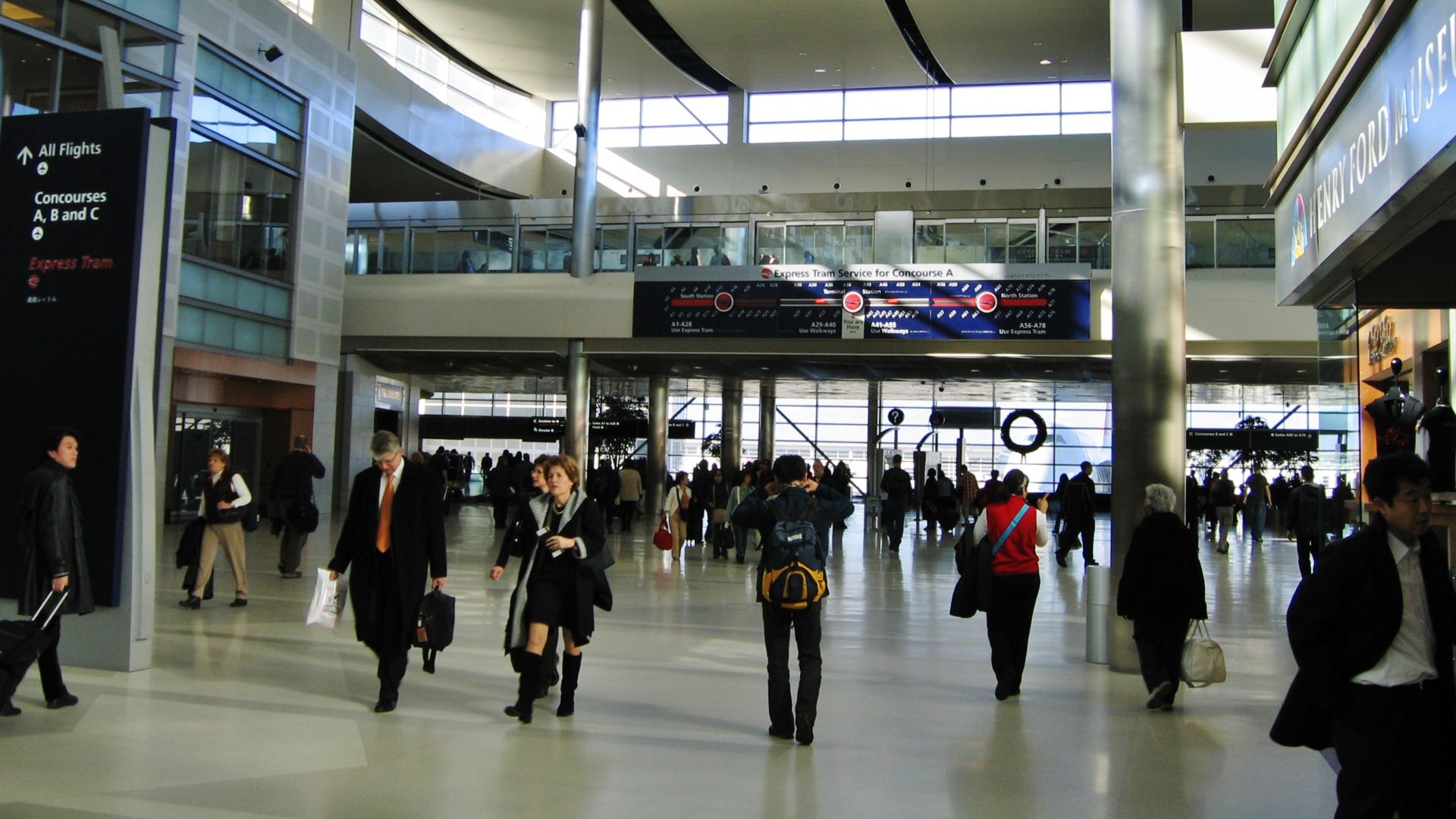 File:Detroit Metropolitan Wayne County International Airport, Detroit, Michigan, USA - panoramio.jpg