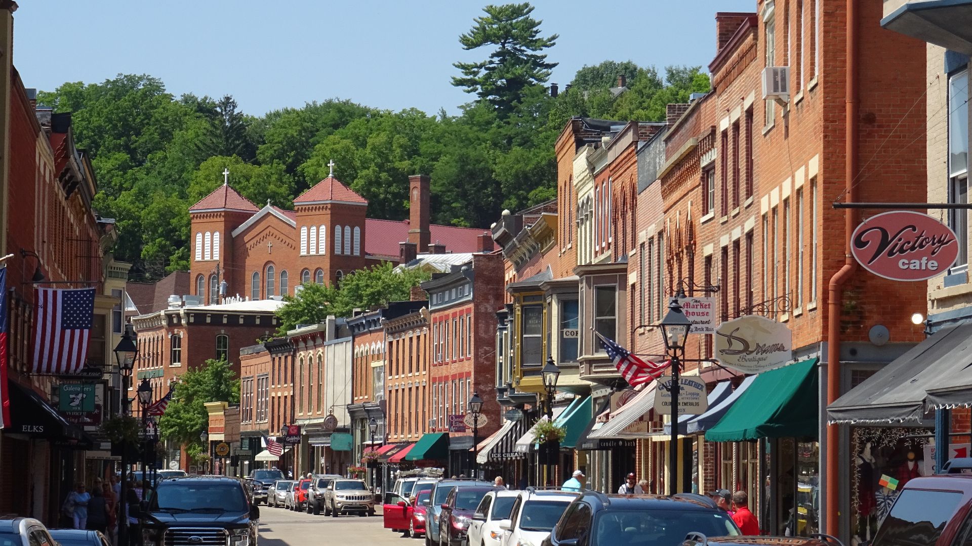 File:Main Street's westview of Galena Illinois.jpg