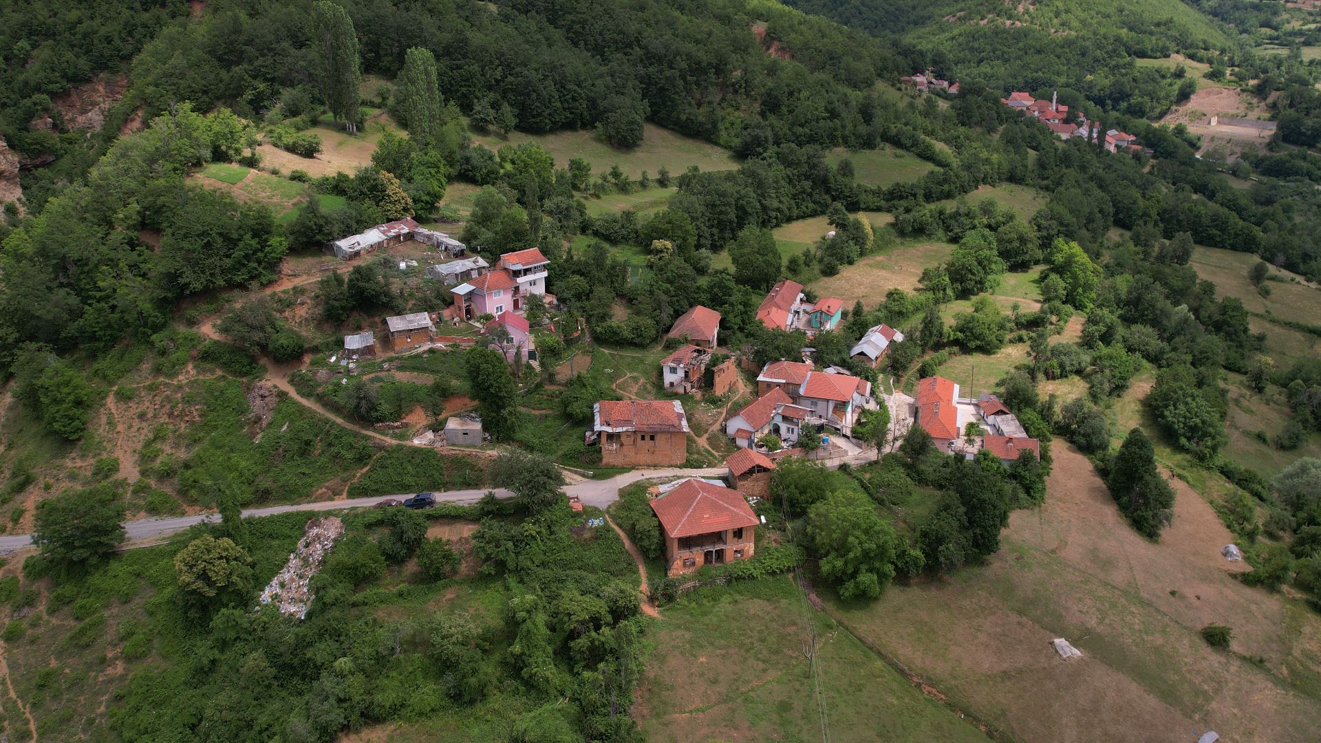 File:Поглед на Црно Боци.jpg