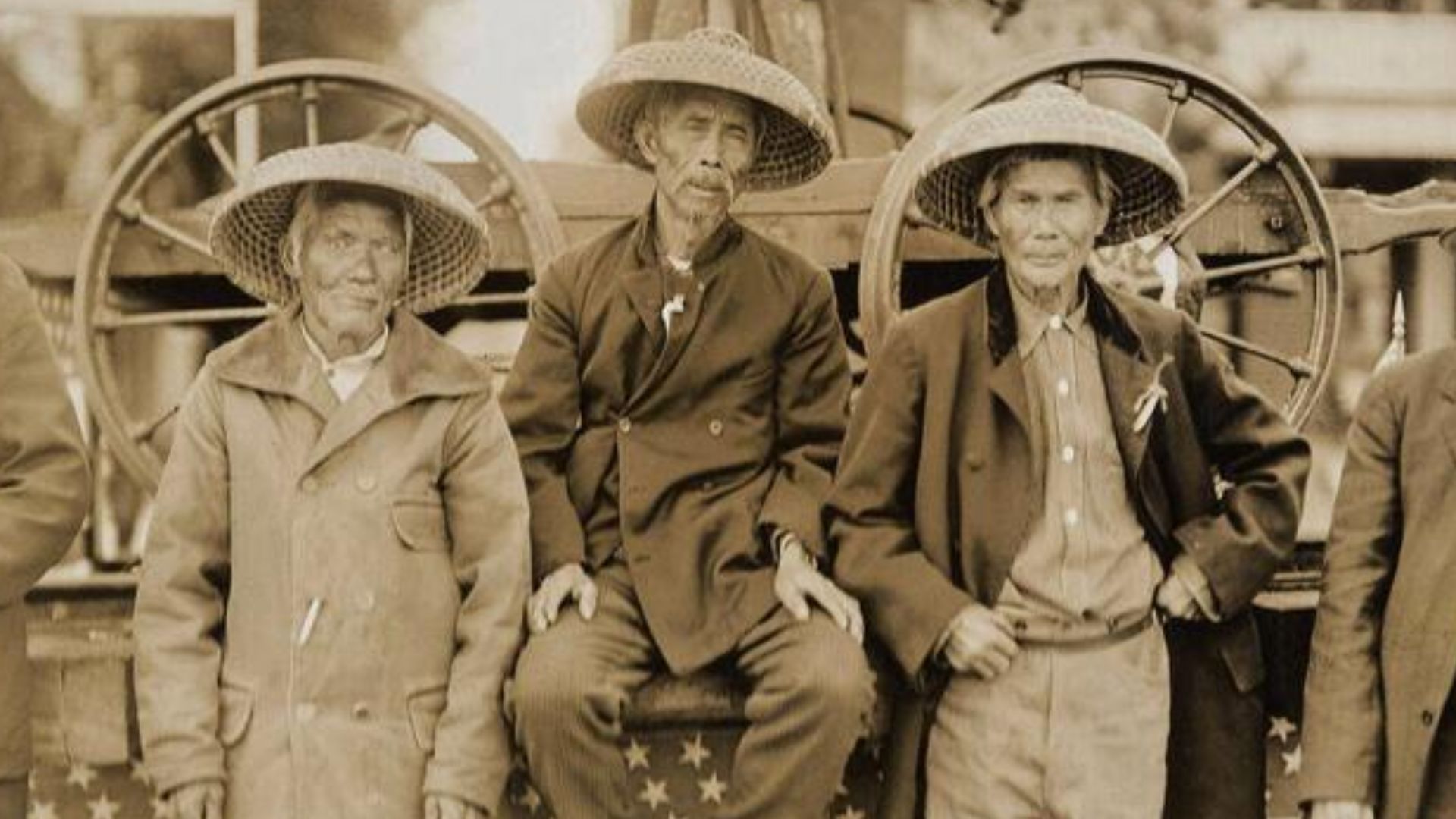 File:Chinese Railroad Workers at Ogden Golden Spike Parade 1919.jpg