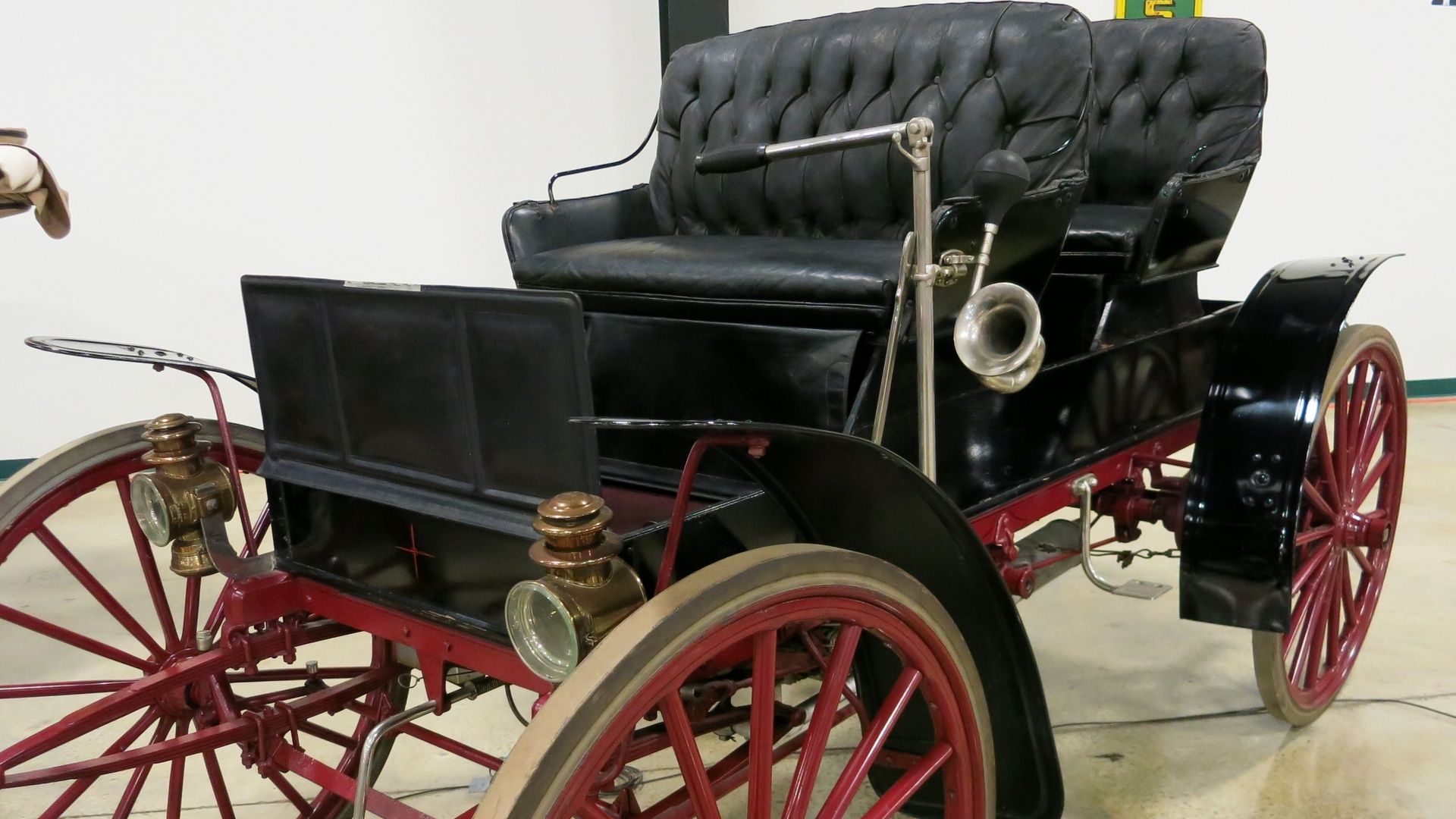 File:1911 Sears Buggy - 15727741556.jpg