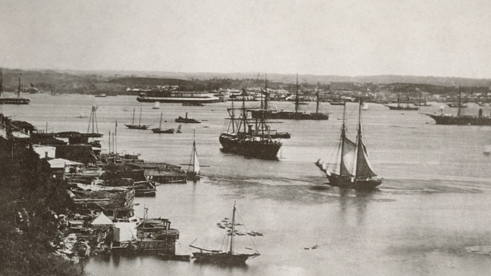 File:Havana Harbor, Cuba - 1898.jpg