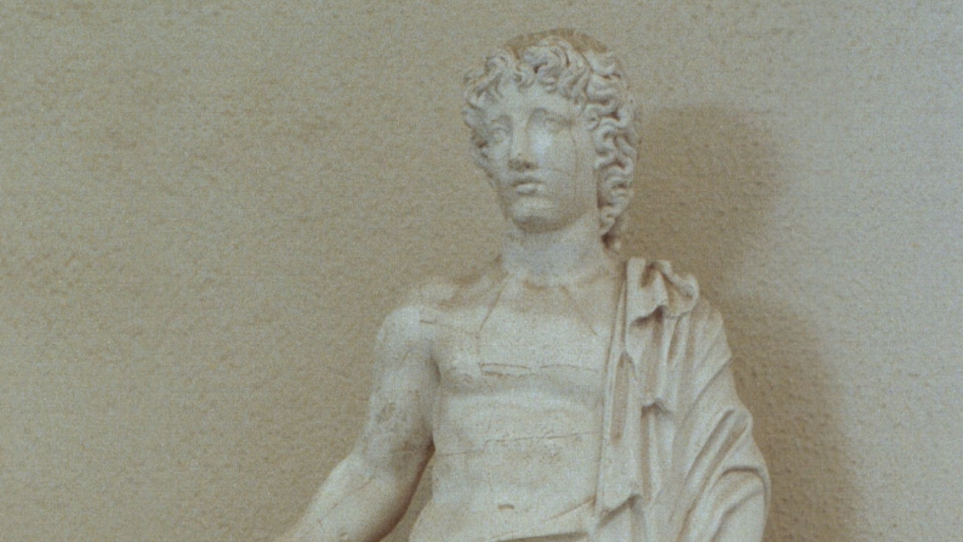 File:Young Asclepius, statue, AM Epidauros, Epim12.jpg