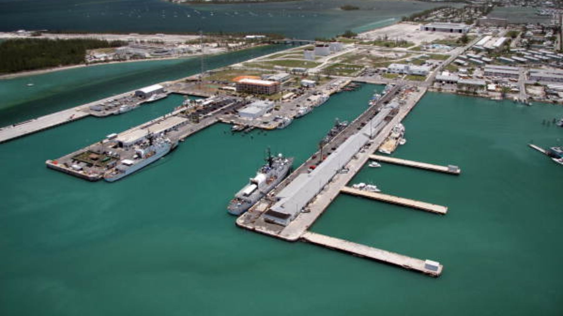 File:Key West Coast Guard Station (8364658654).jpg