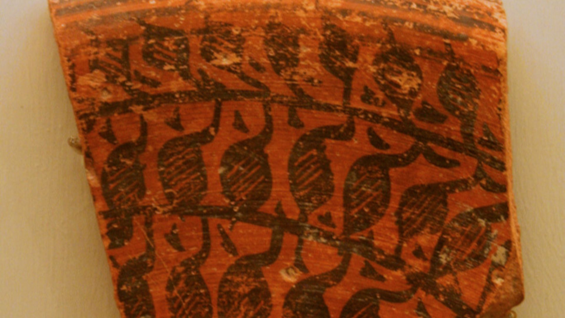 File:Red pottery, IVC.jpg