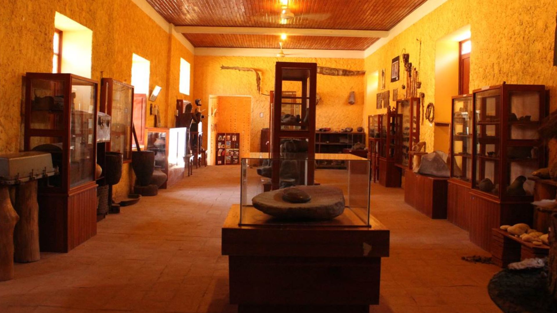 File:Museo arqueologico y etnohistorico de pachiza.jpg