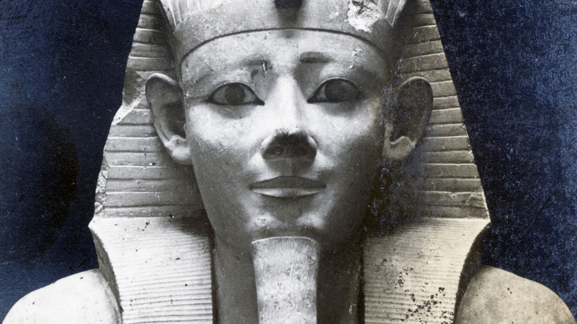File:Cairo, Egyptian Museum, Antiquities, photo 4 of 97 - Archivio fotografico Museo Egizio, Turin Album3 010.jpg