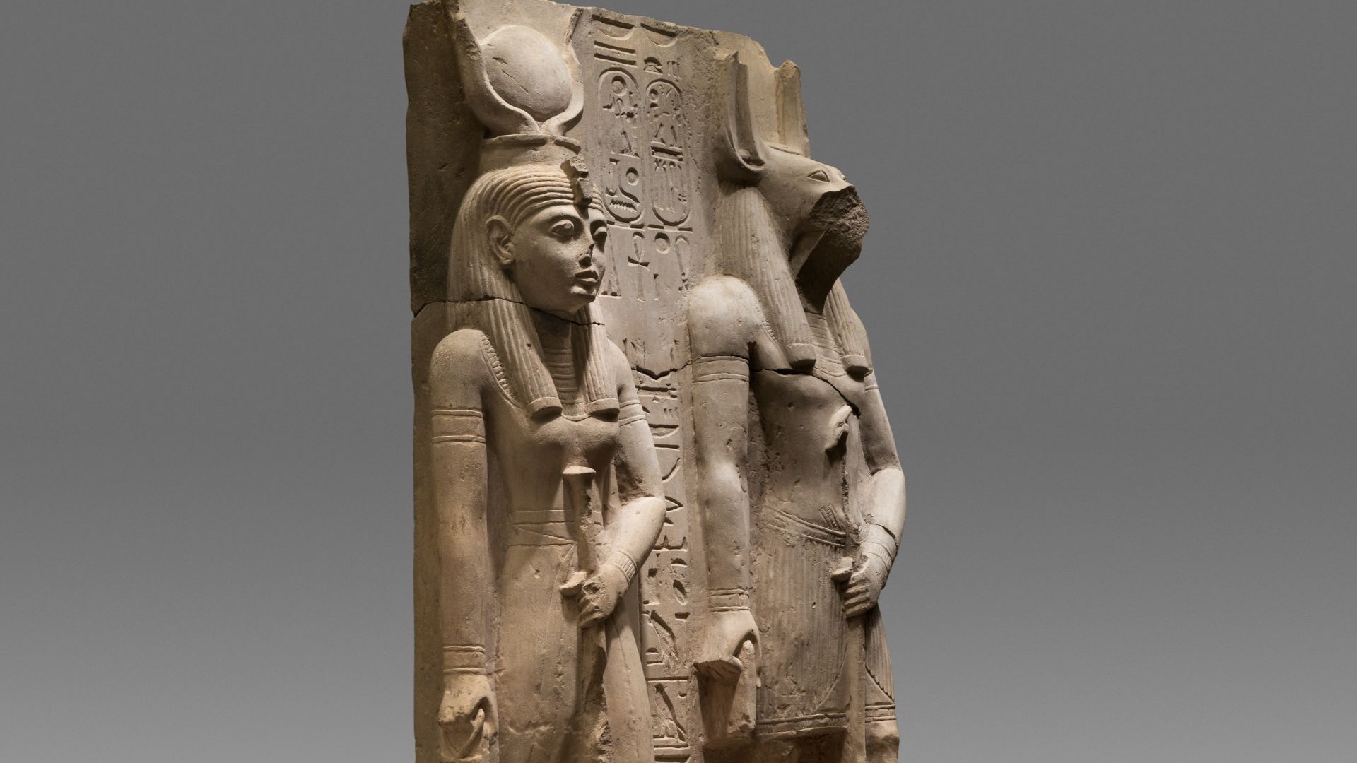 File:Isis and Wepwawet, god of Asyut,with the name of Siese,Overseer of the Two Granaries of Ramesses II MET DP317949.jpg