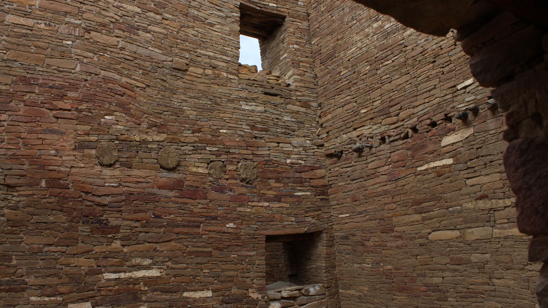 File:PUEBLO BONITO - Chaco Culture National Historical Park , New Mexico, US - panoramio (17).jpg
