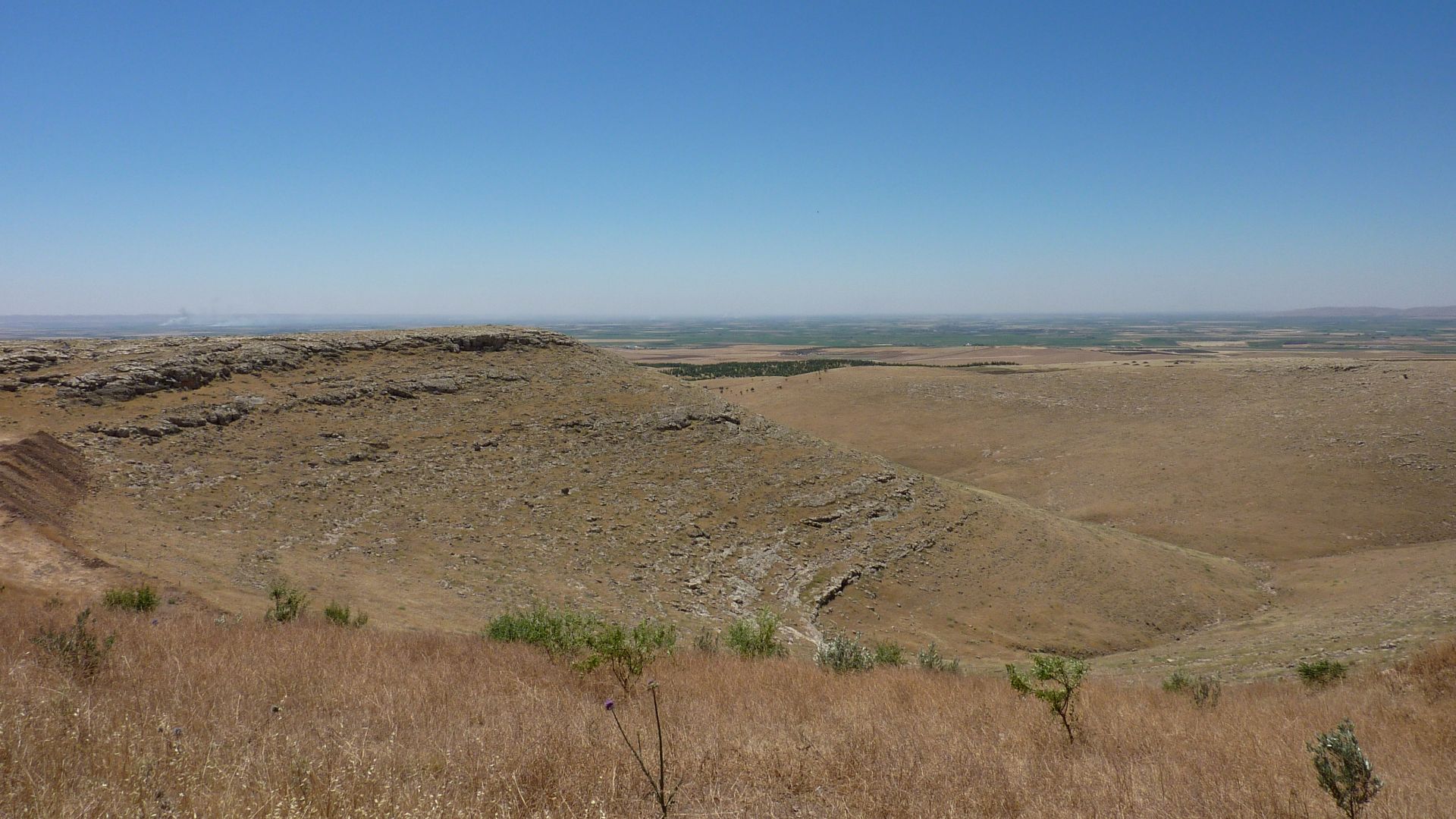File:Göbekli Tepe surrounding area.JPG