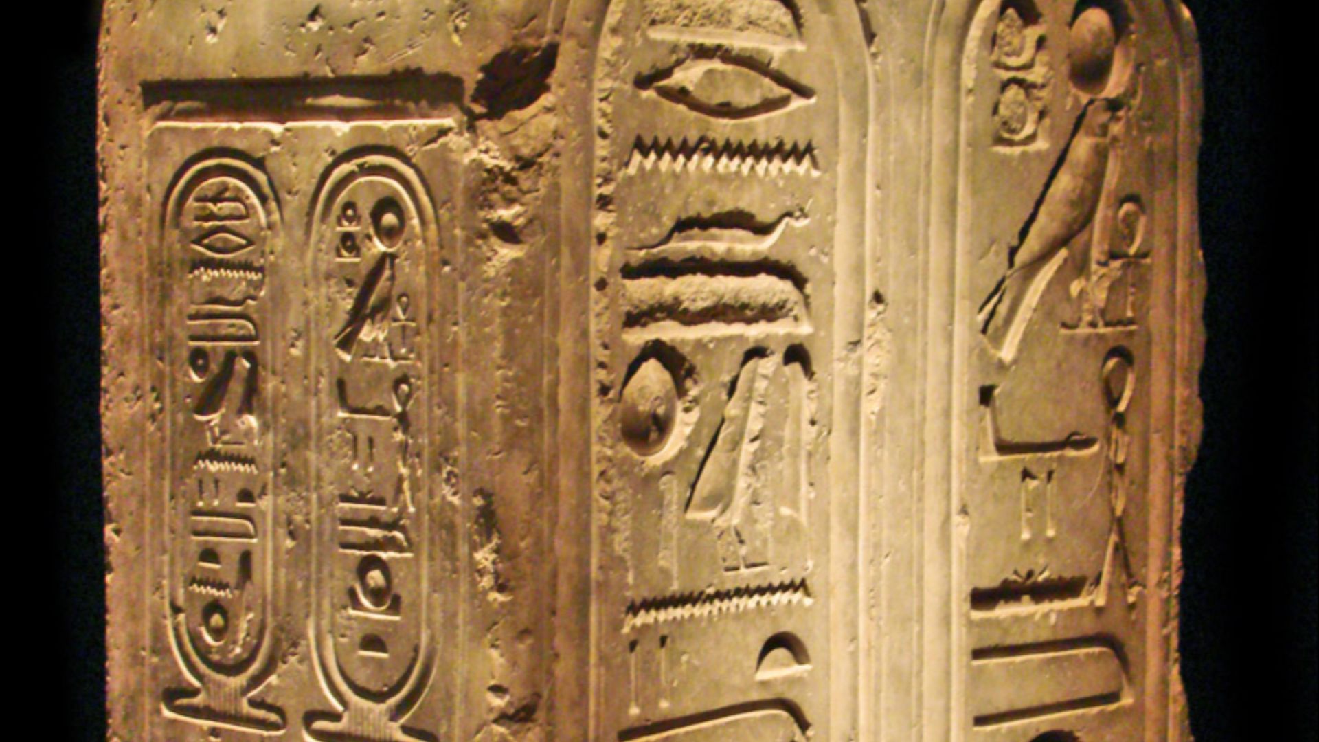 File:Stela of the Great temple of Aten at Akhetaten2008.jpg