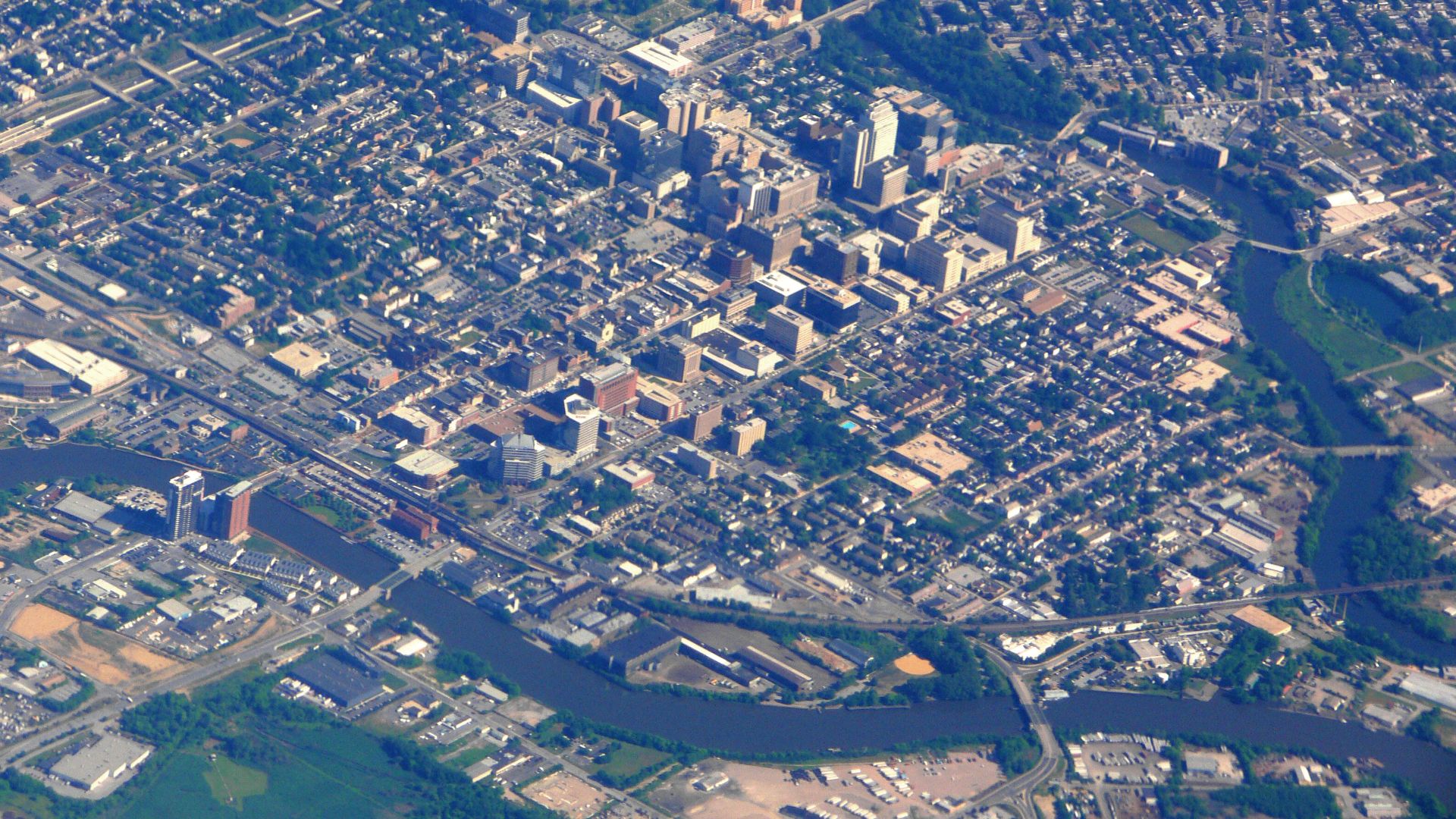 File:Wilmington Delaware aerial view.jpg