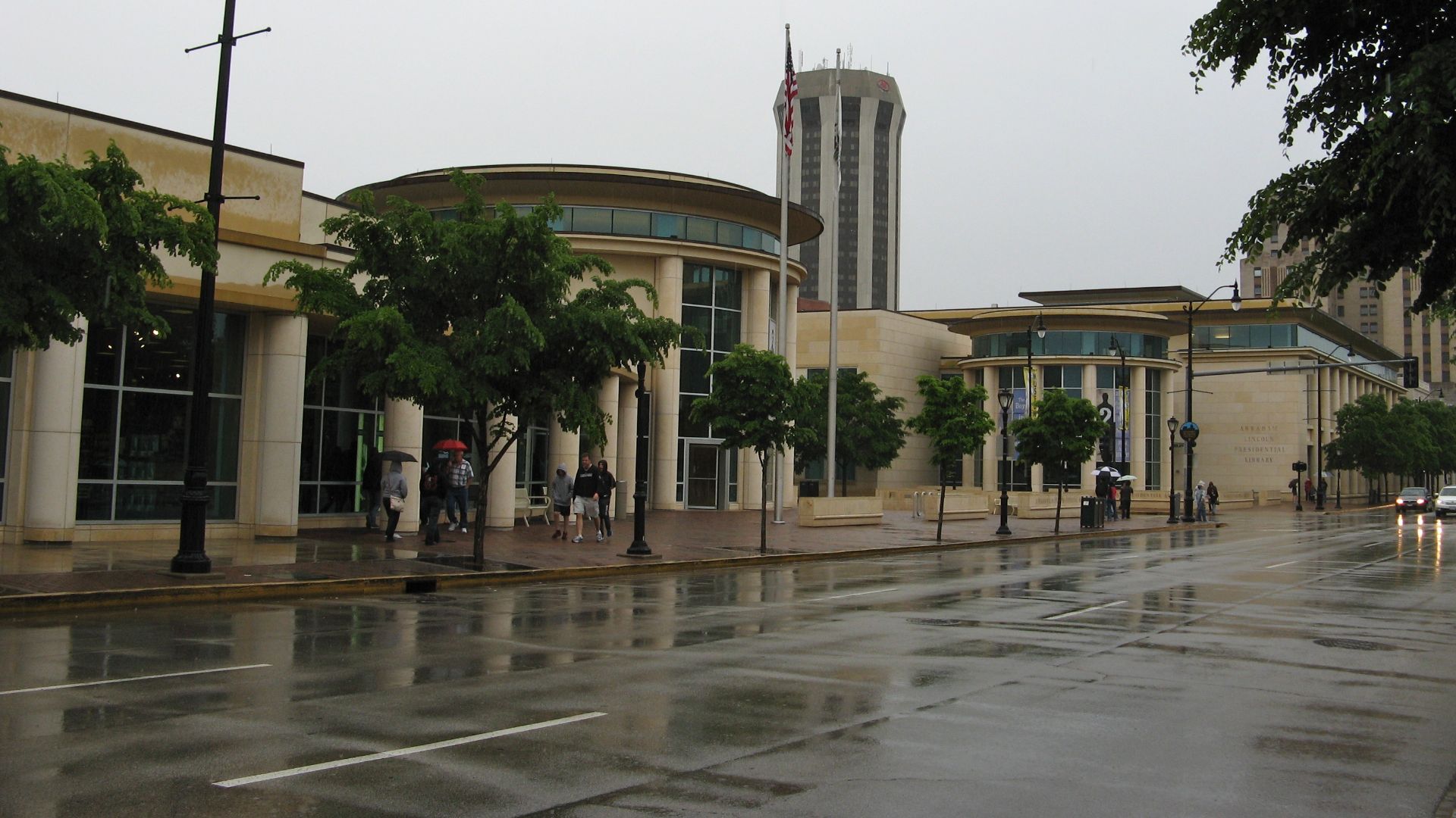 File:Abraham Lincoln Presidential Library - panoramio.jpg