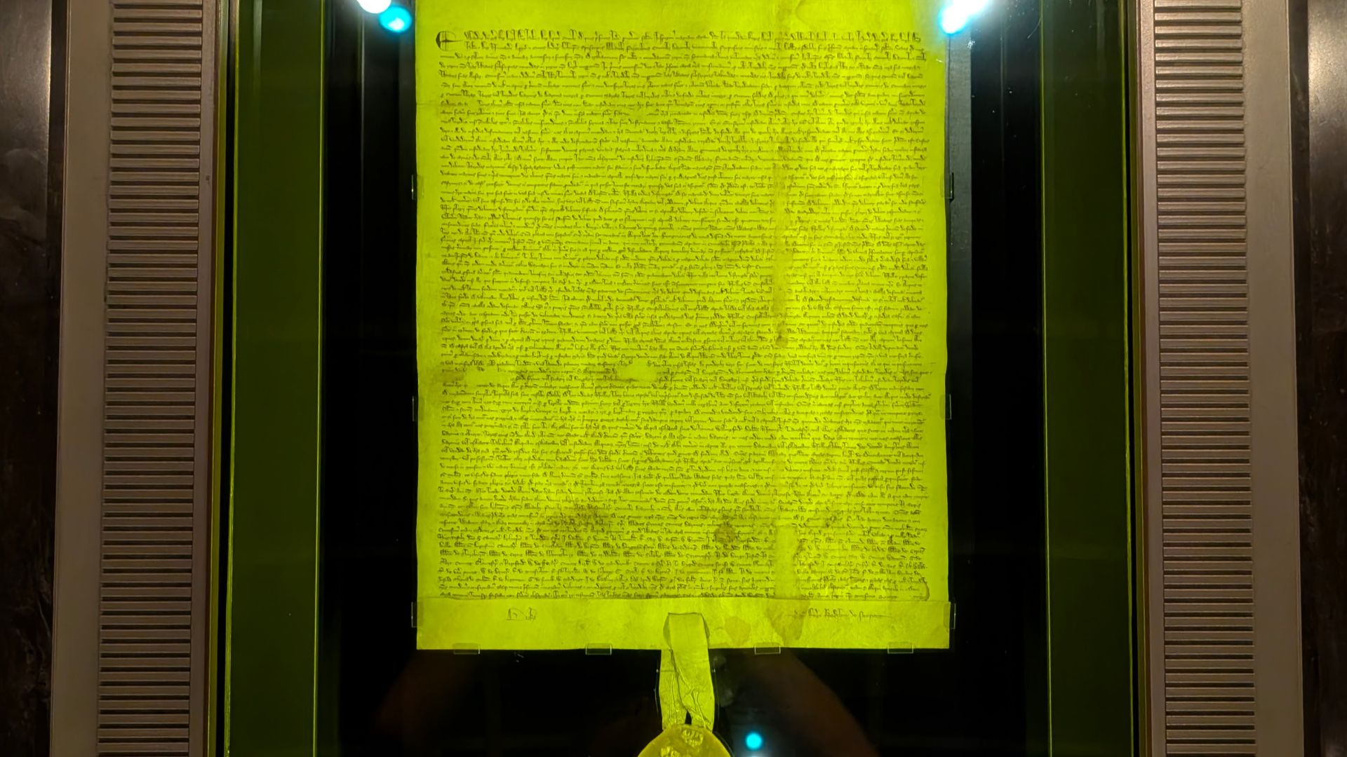 File:National Archives of the United States - Magna Carta.jpg