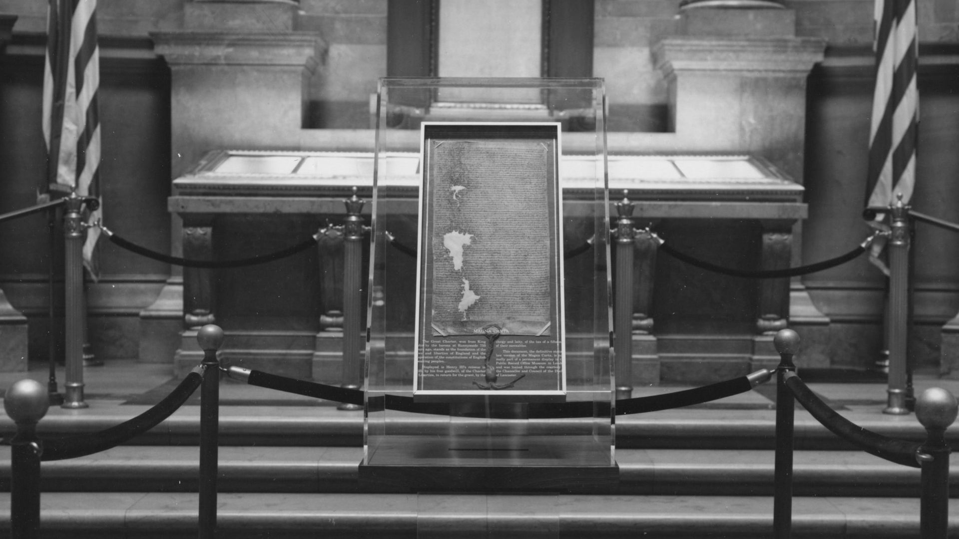 File:Magna Carta, Reissue of 1225, in Case in National Archives Rotunda, 1965.jpg