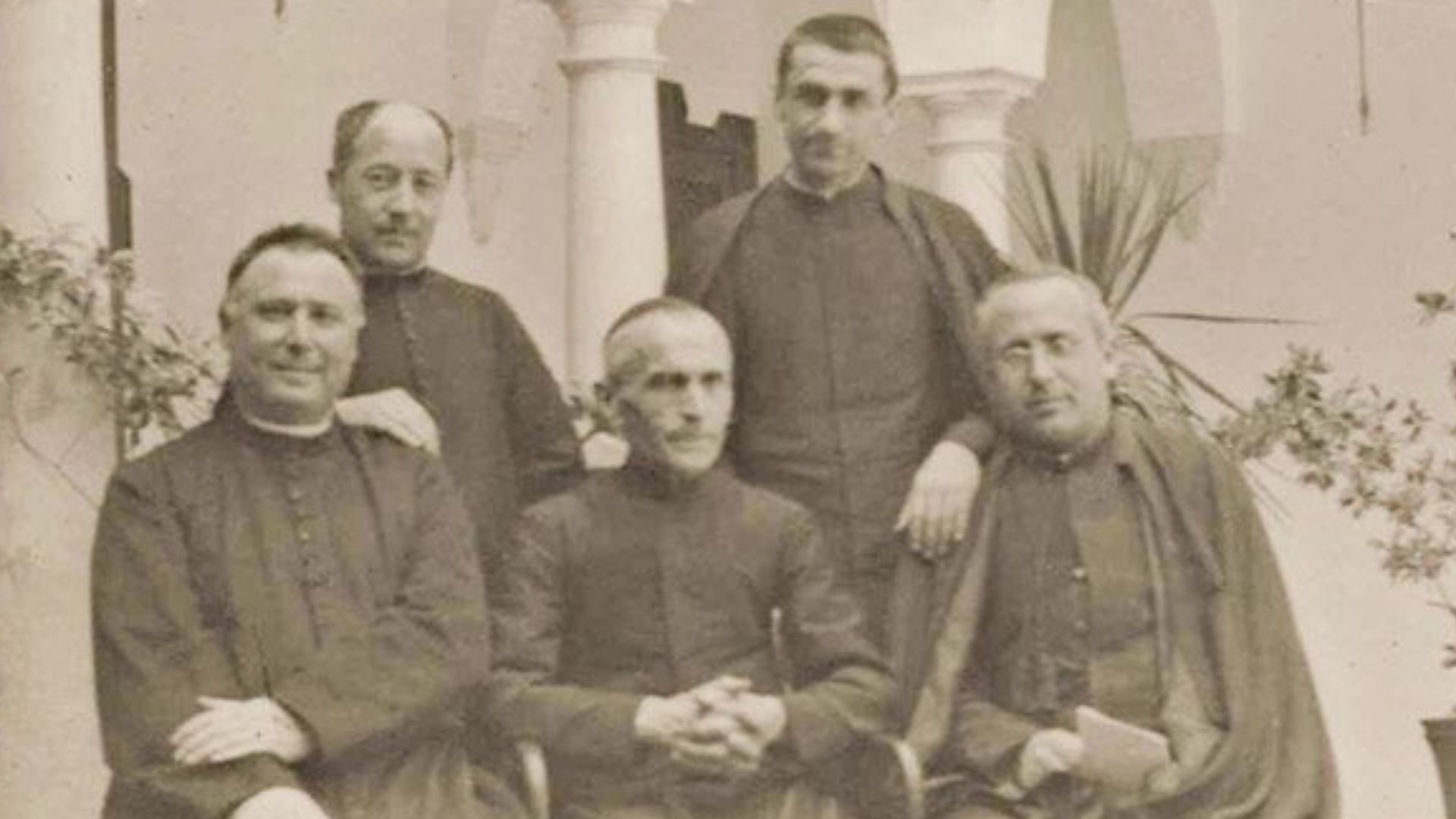 File:Don-Ricaldone-Rua-Rinaldi 1900.jpg